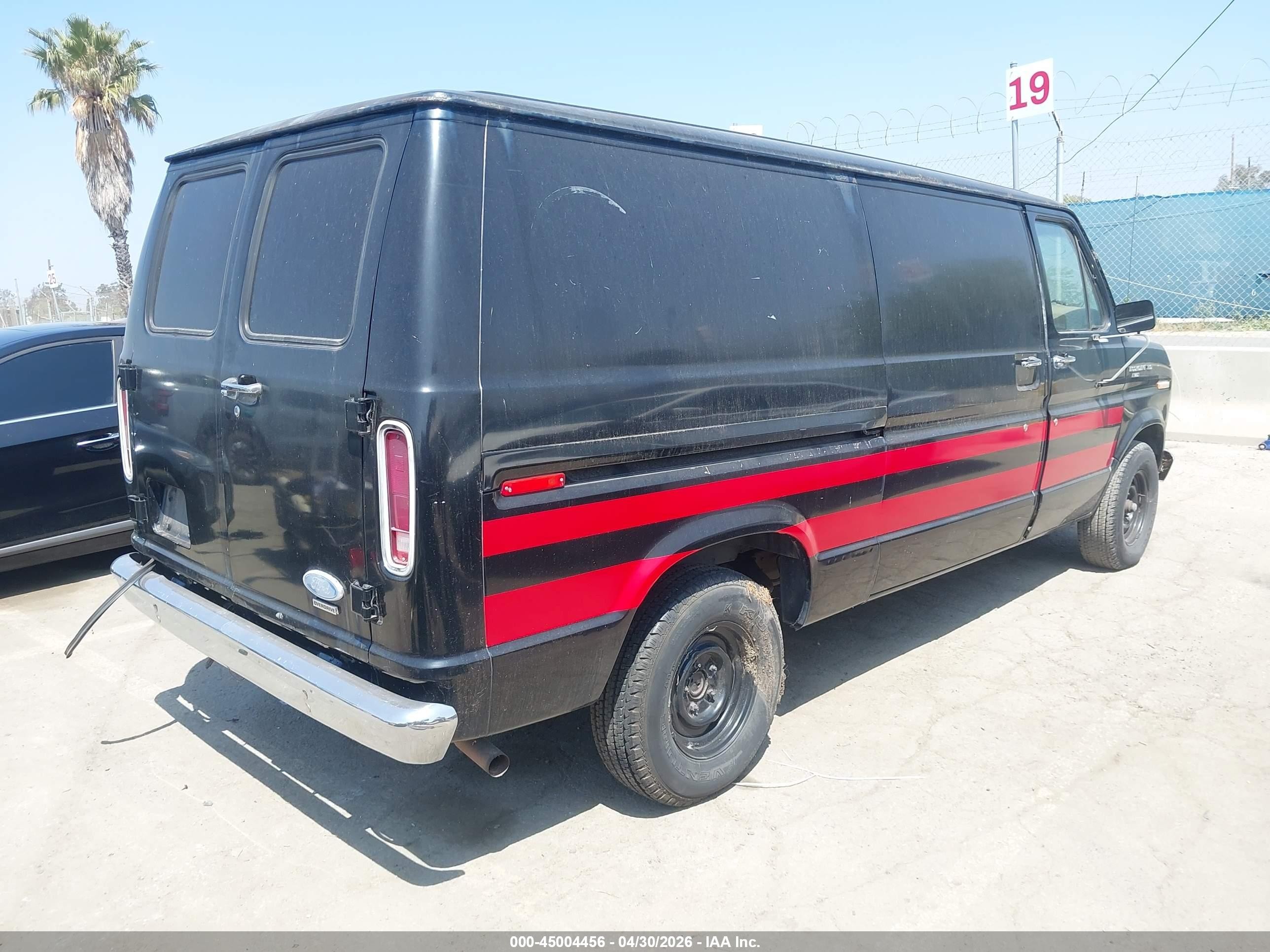 1985 Ford Econoline E150 Van Black vin: 1FTEE14F4FHB90990