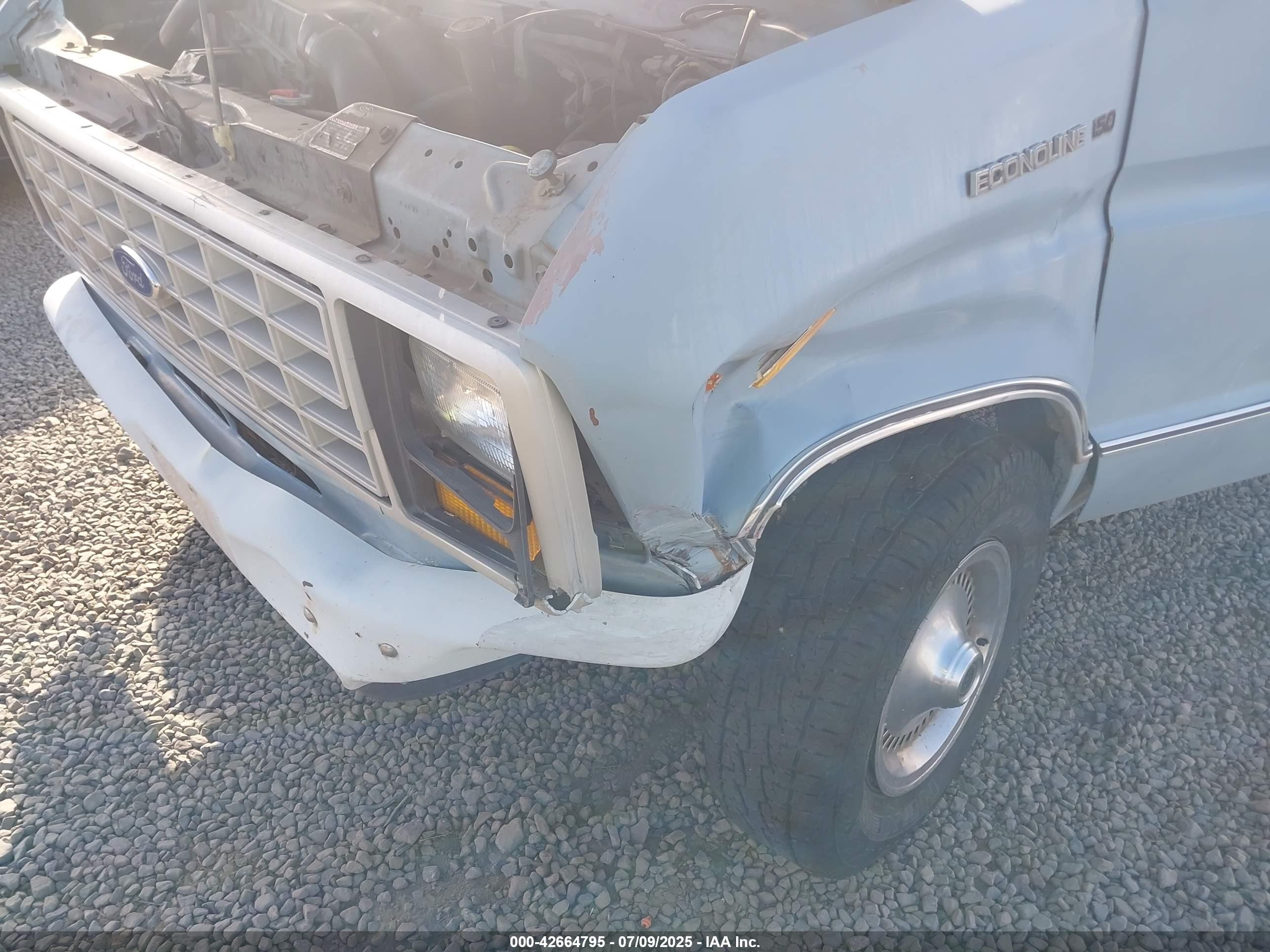 1988 Ford Econoline E150 Van Light Blue vin: 1FTEE14H2JHA59275