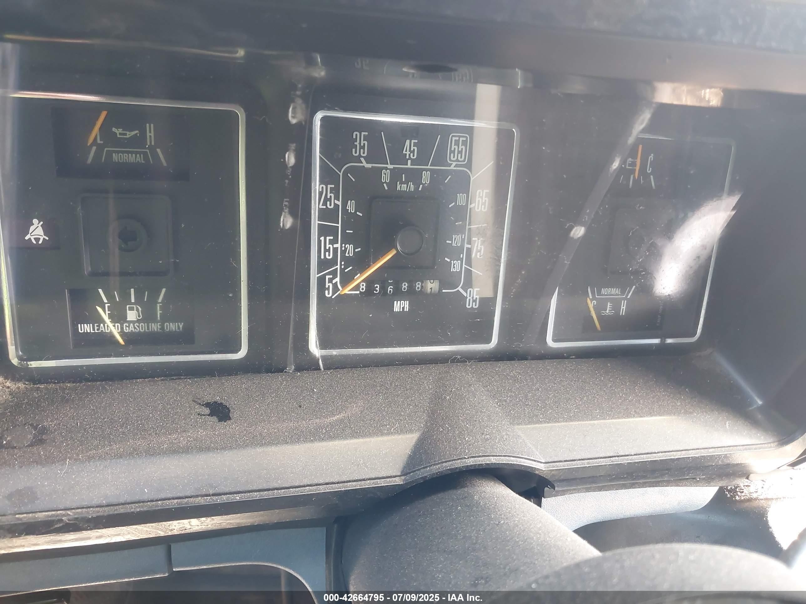 1988 Ford Econoline E150 Van Light Blue vin: 1FTEE14H2JHA59275