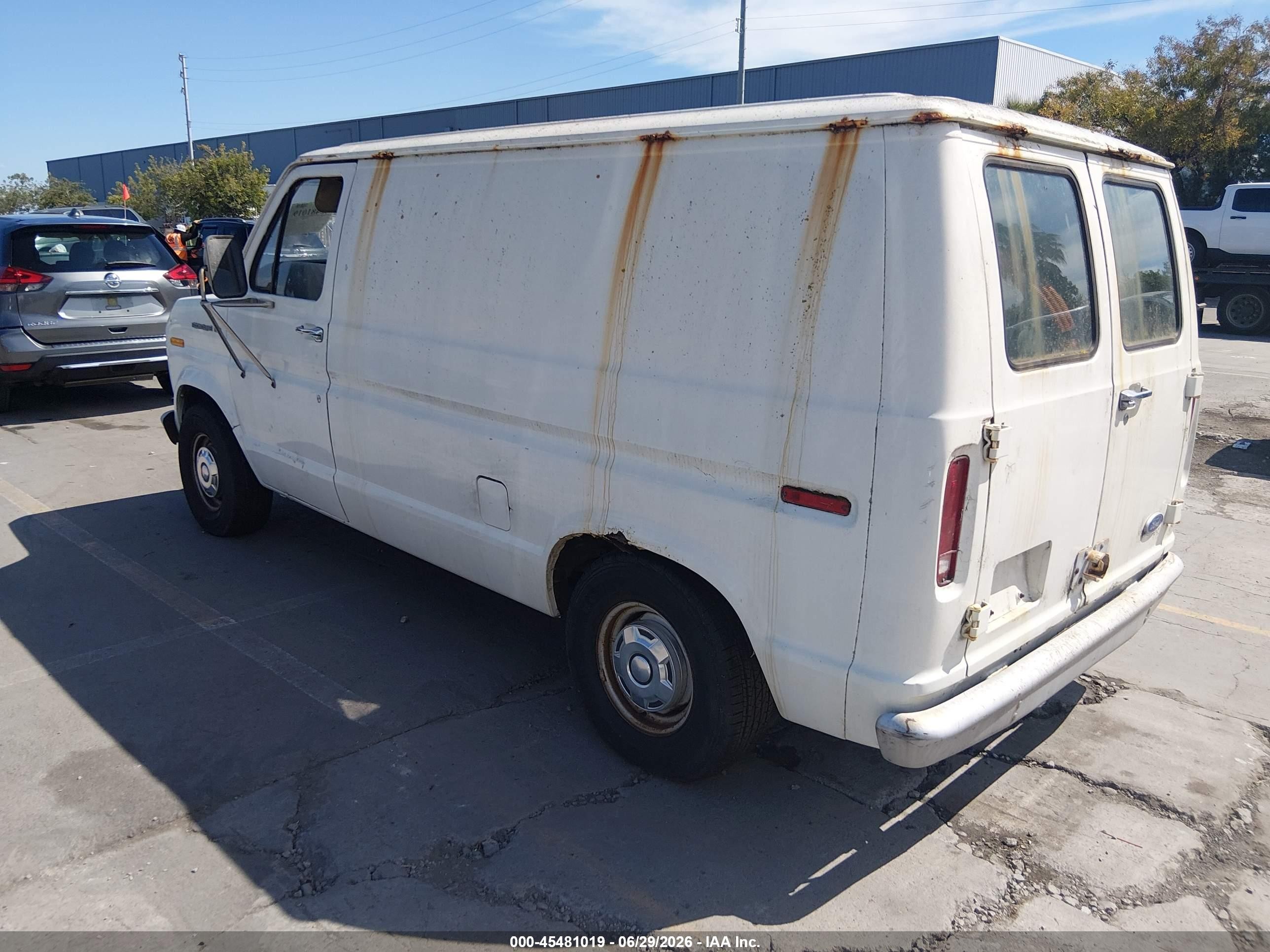 1987 Ford Econoline E150 Van White vin: 1FTEE14Y4HHA53105