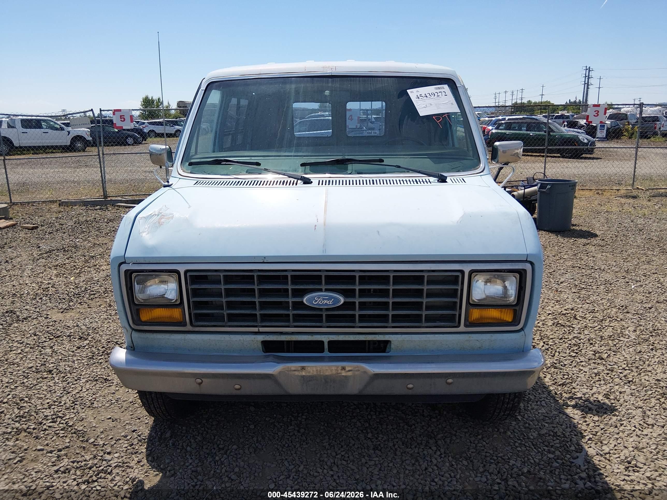 1984 Ford Econoline E150 Van Blue vin: 1FTEE14Y8EHB43171