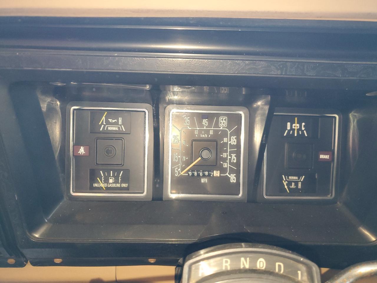 1984 Ford Econoline E250 Van Beige vin: 1FTEE24F5EHB13825