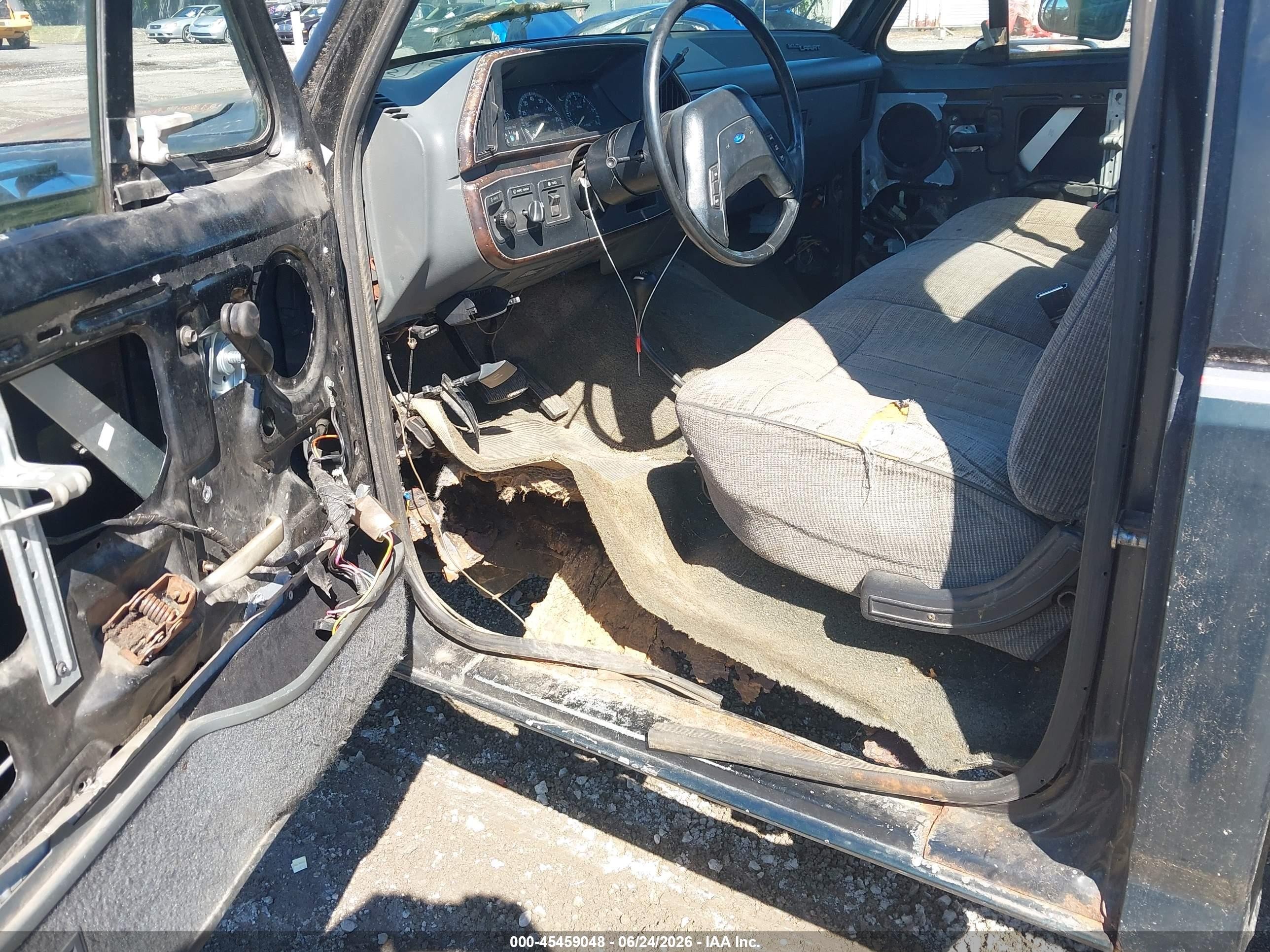 1991 Ford F150   Gray vin: 1FTEF14N1MNA18516