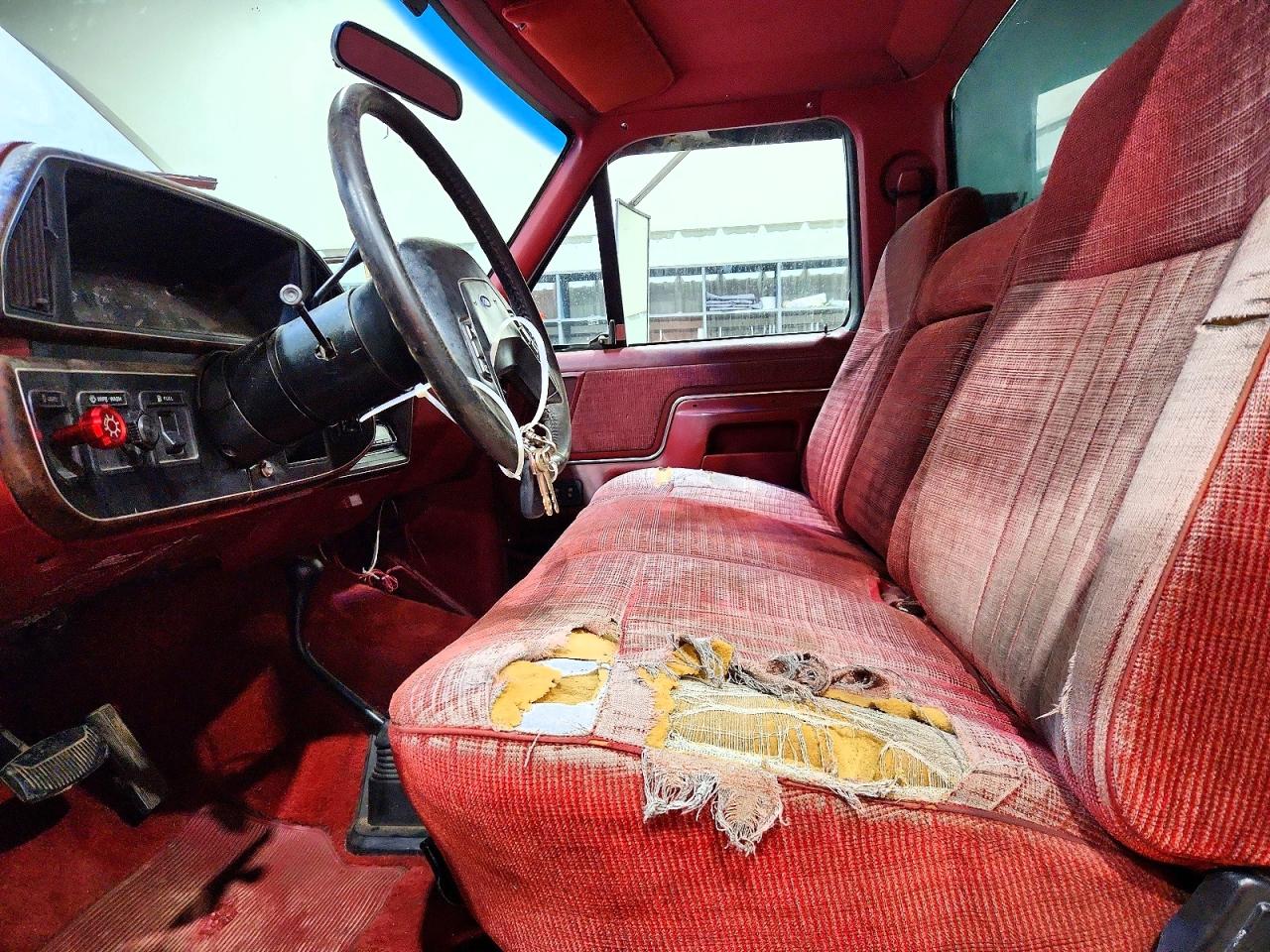 1991 Ford F150 Black vin: 1FTEF14N2MNA28651