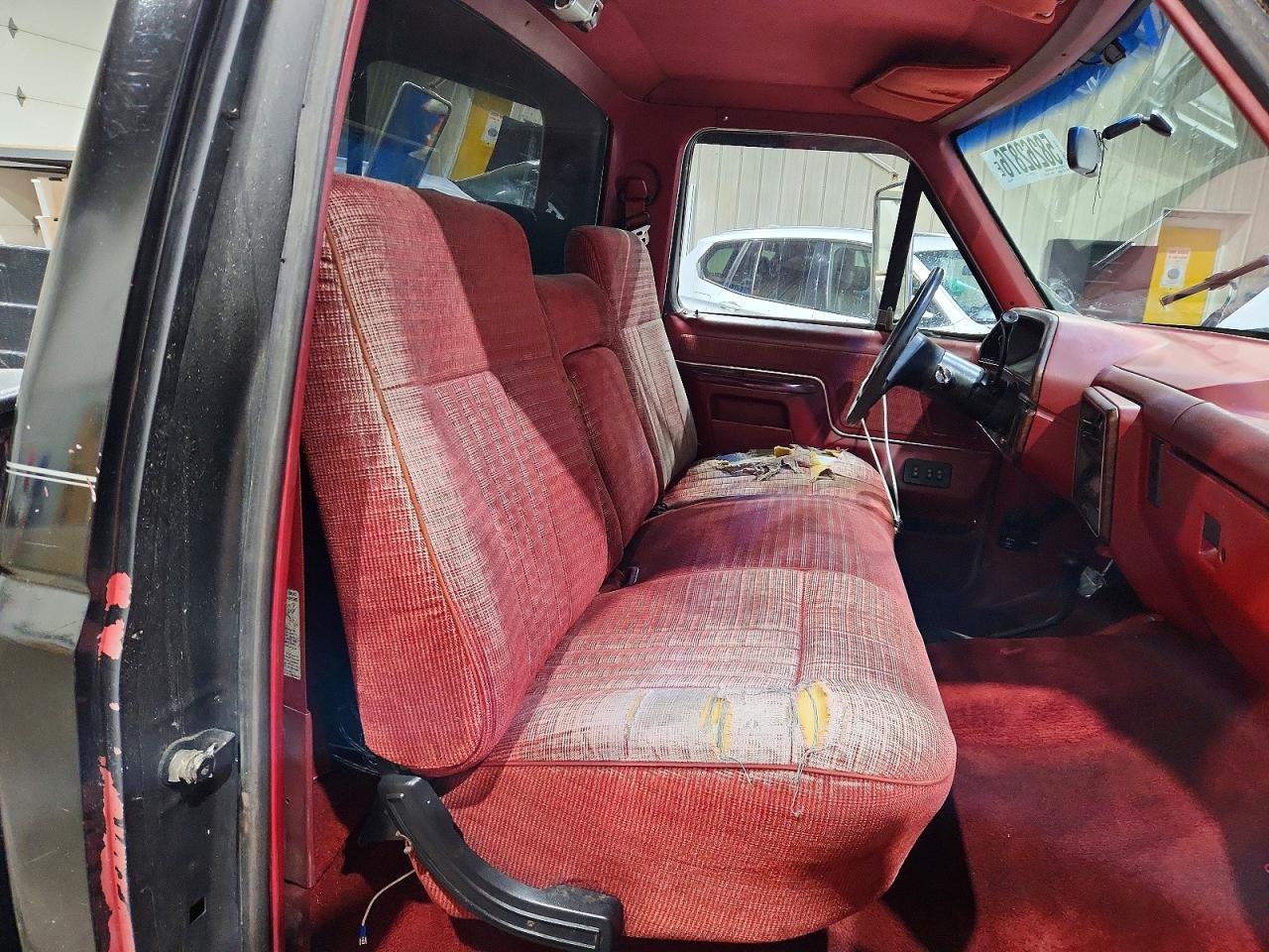 1991 Ford F150 Black vin: 1FTEF14N2MNA28651