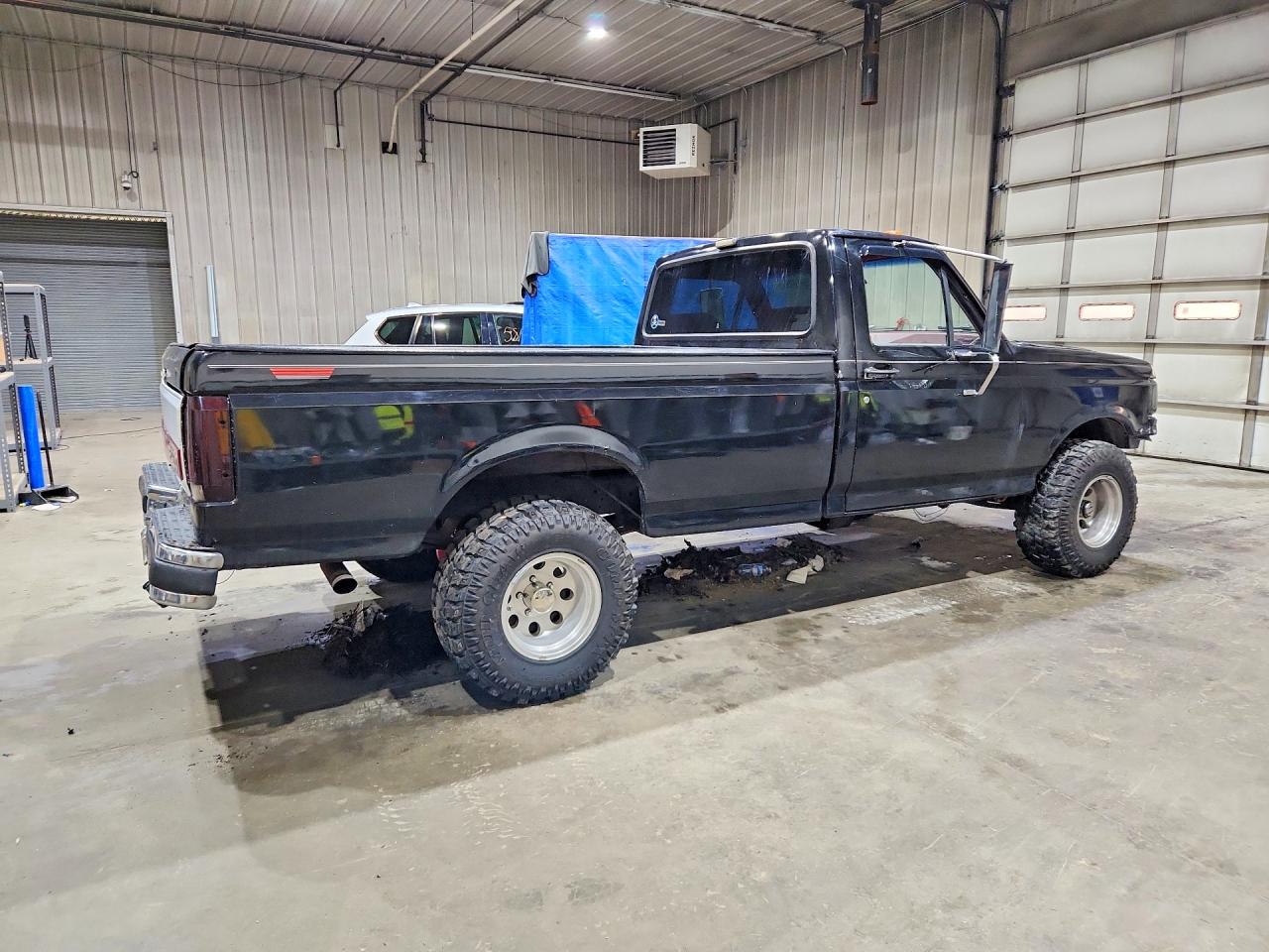 1991 Ford F150 Black vin: 1FTEF14N2MNA28651