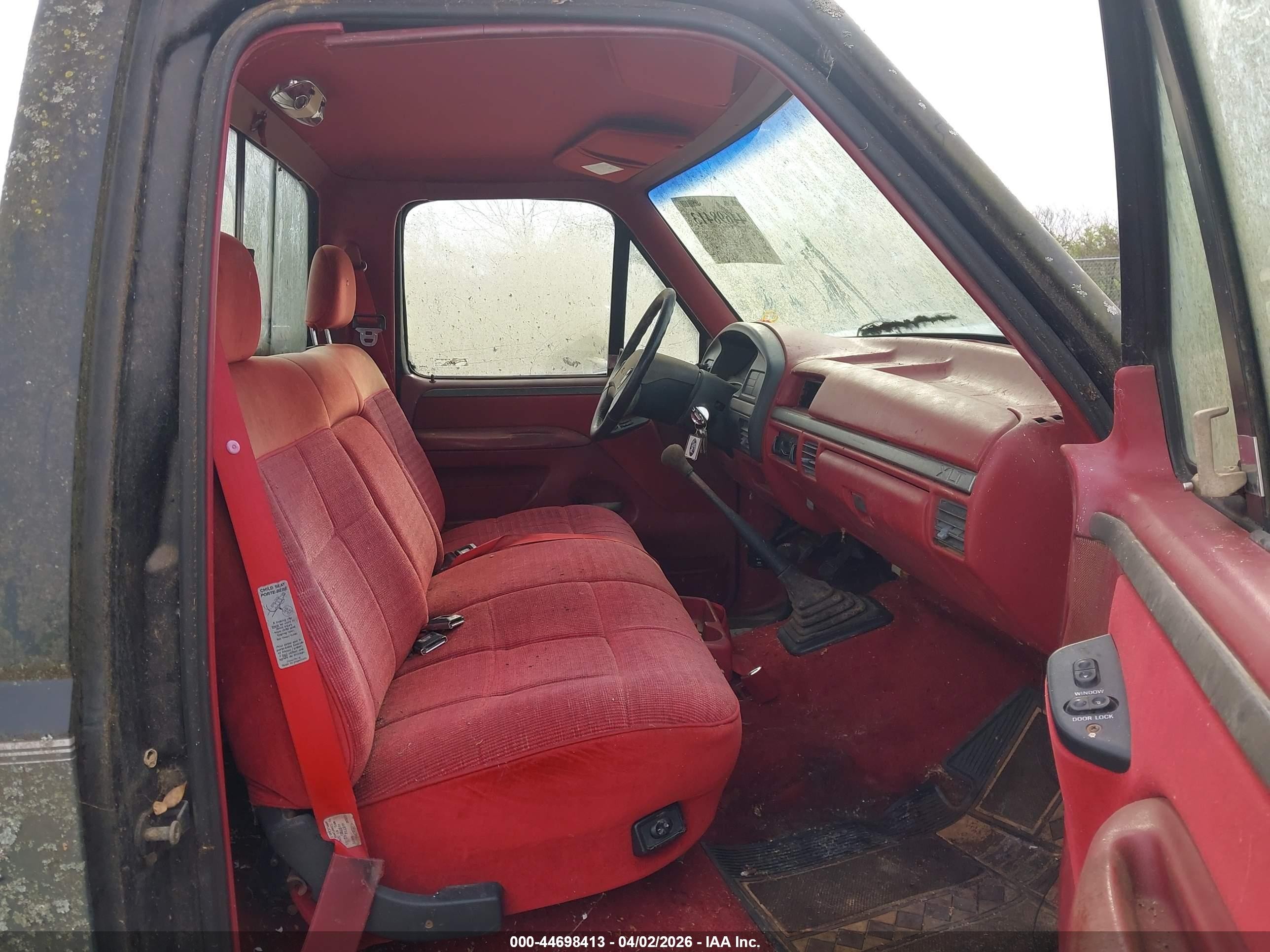 1992 Ford F150   Black vin: 1FTEF14N2NLA41686