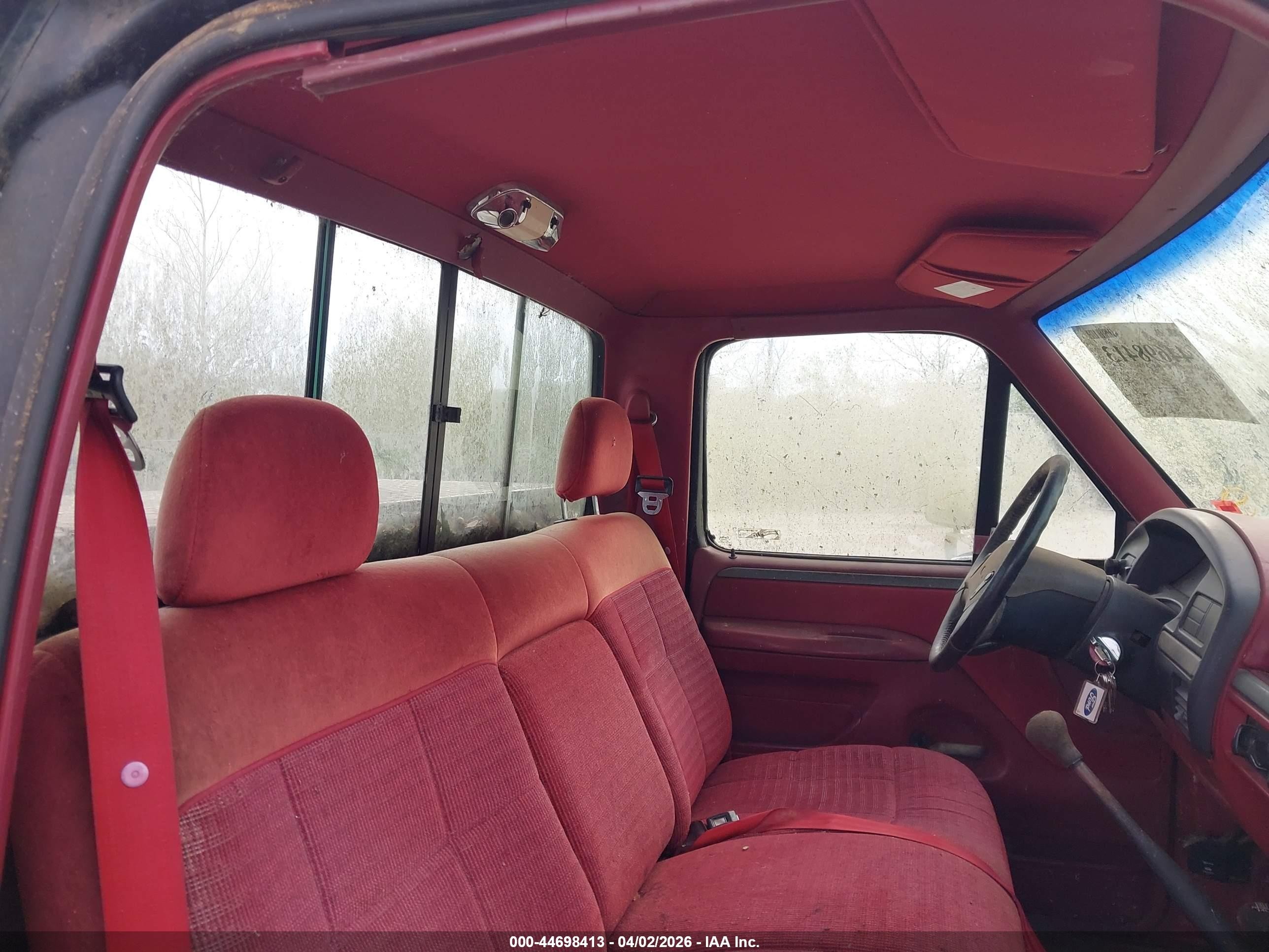 1992 Ford F150   Black vin: 1FTEF14N2NLA41686