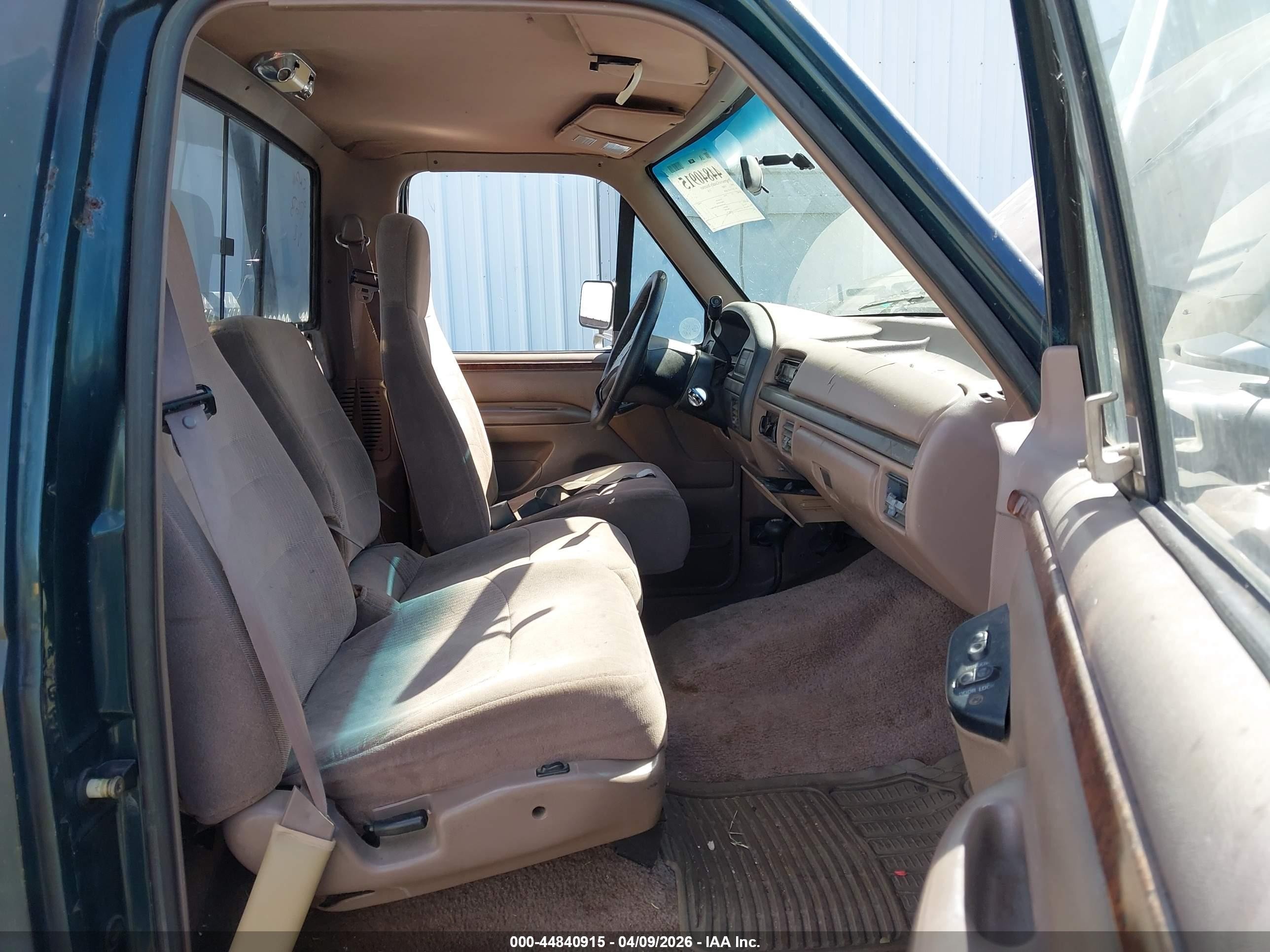 1993 Ford F150   Green vin: 1FTEF14N2PLA43506