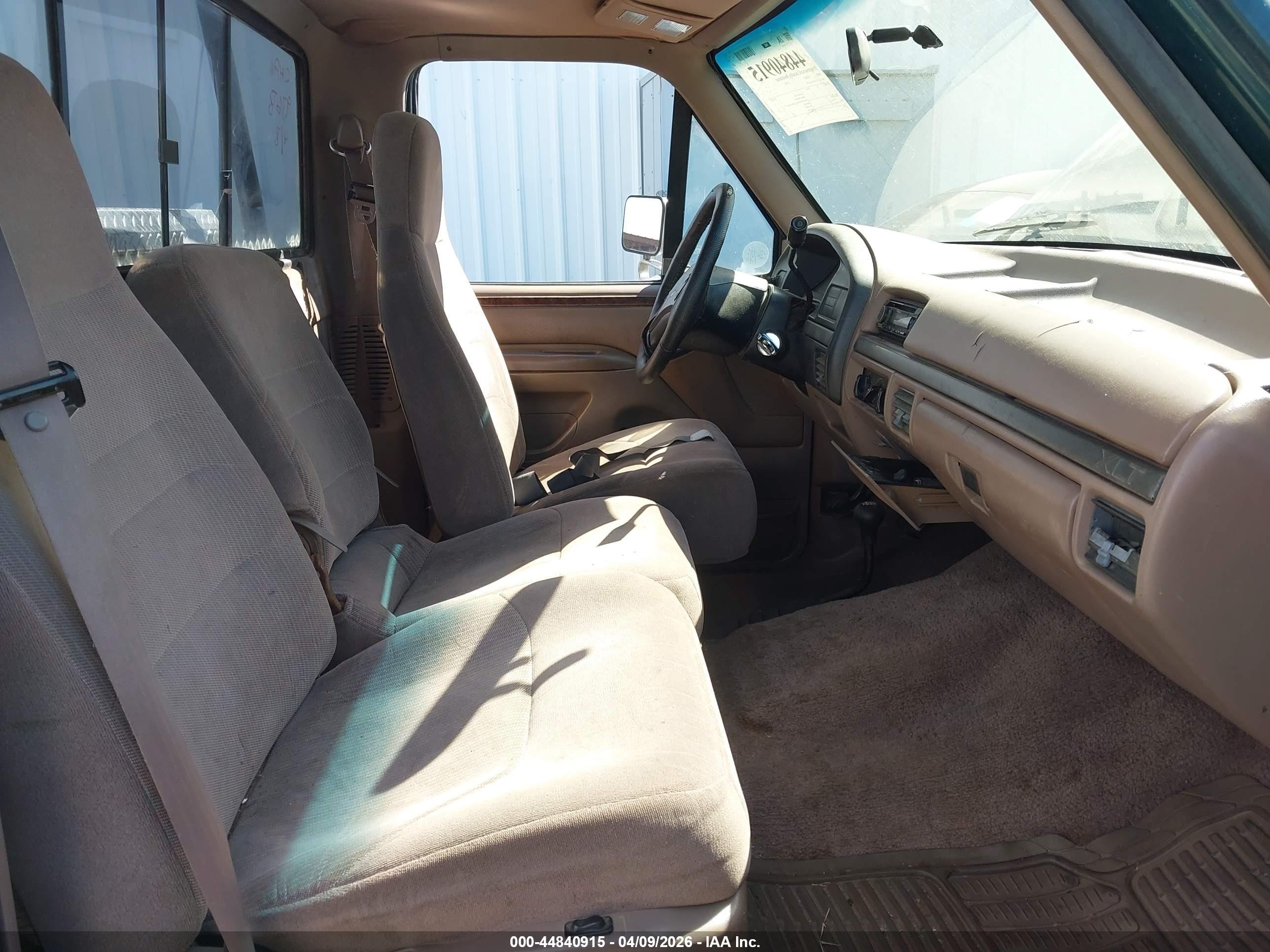 1993 Ford F150   Green vin: 1FTEF14N2PLA43506