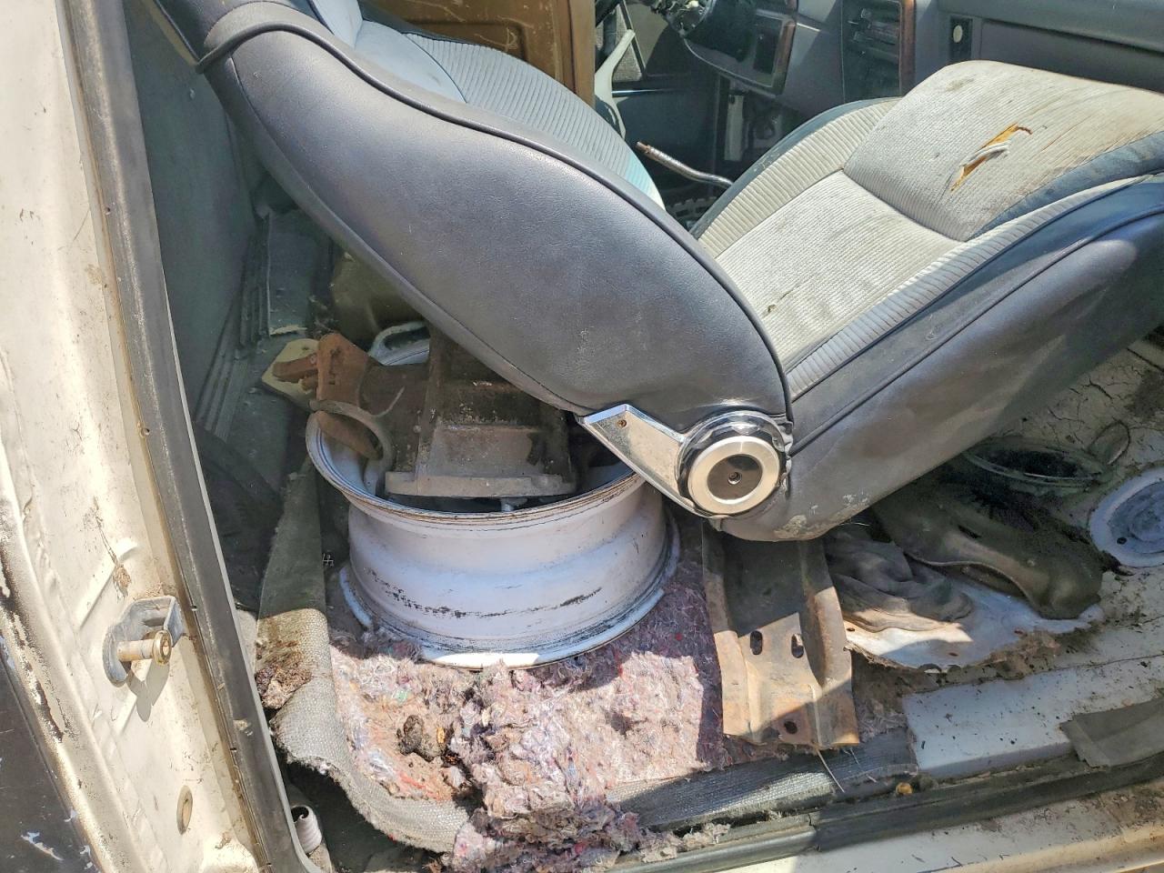 1988 Ford F150 White vin: 1FTEF14N4JPB68698