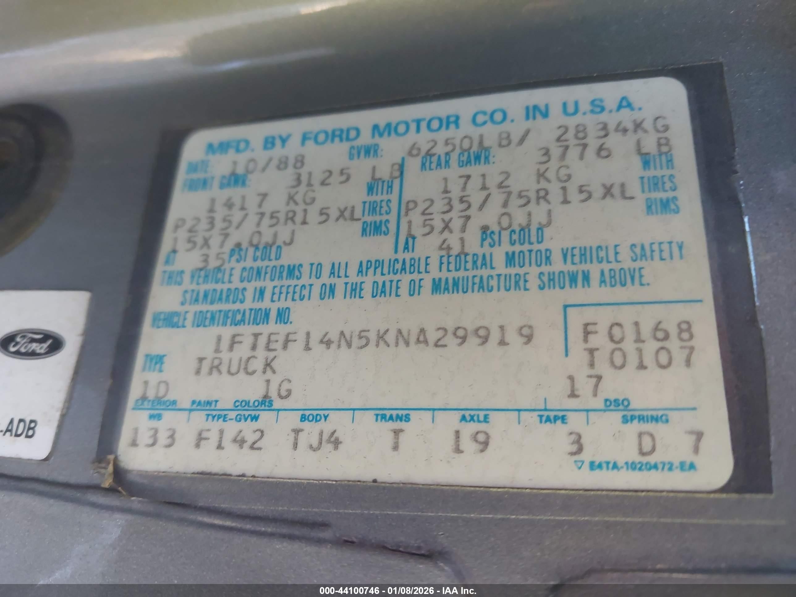 1989 Ford F150   Silver vin: 1FTEF14N5KNA29919