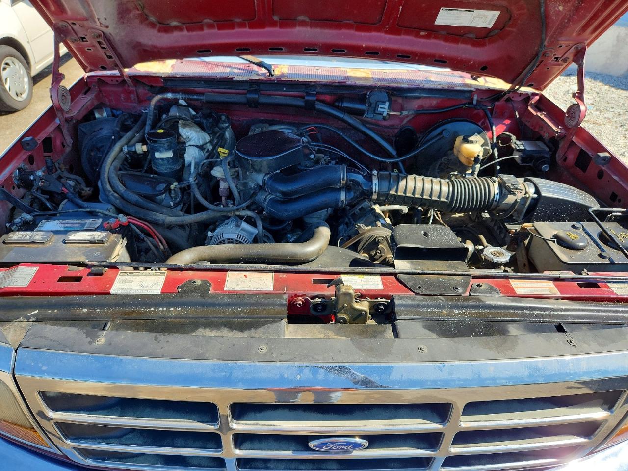 1996 Ford F150 Maroon vin: 1FTEF14N5TLA19503