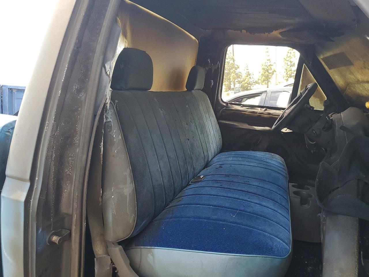 1992 Ford F150 Blue vin: 1FTEF14N7NLA09476