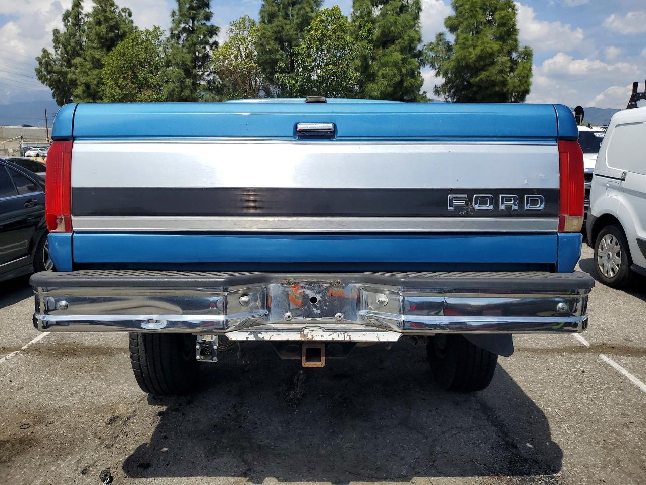 1992 Ford F150 Blue vin: 1FTEF14N7NLA09476
