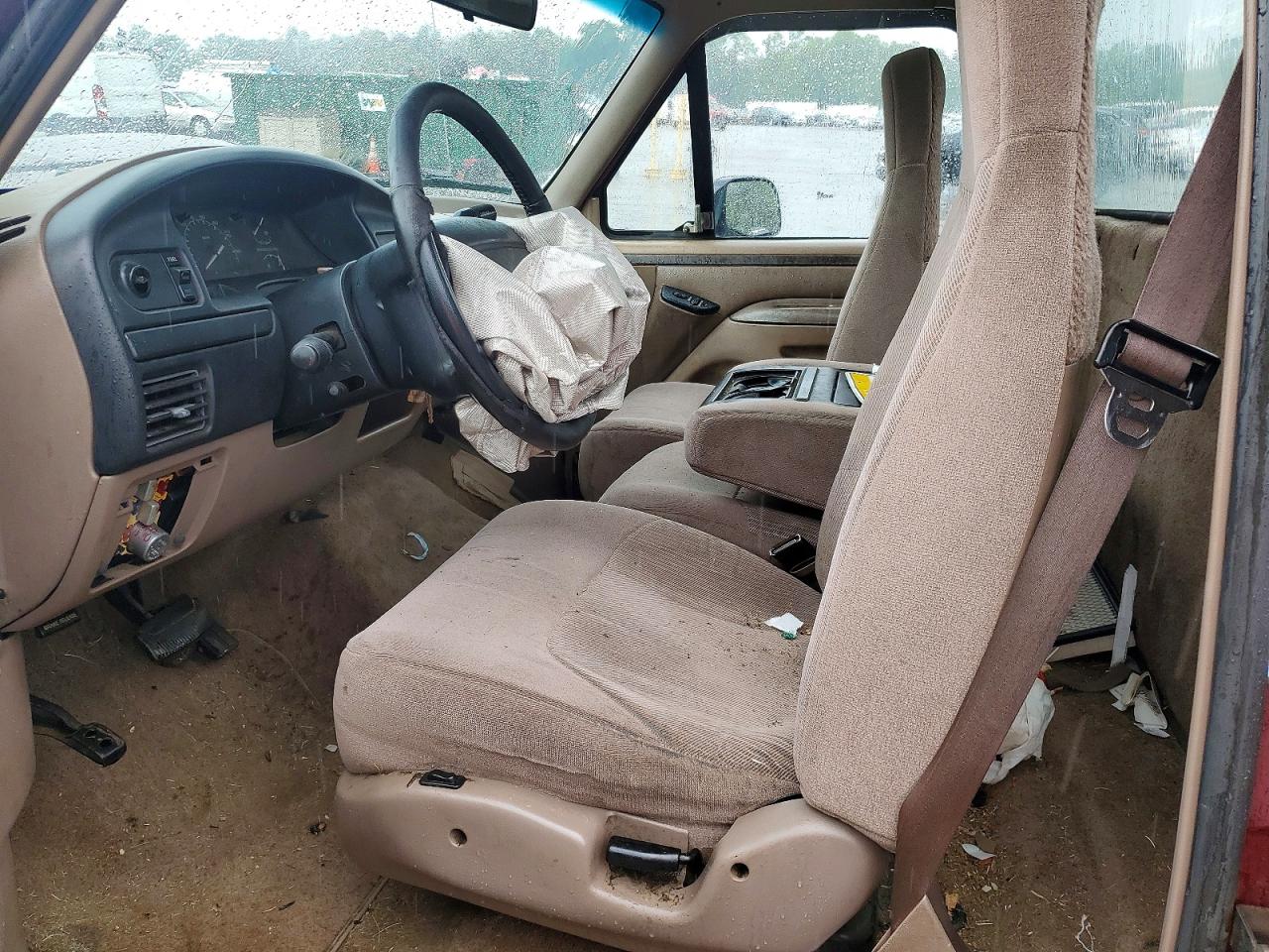 1996 Ford F150 Burgundy vin: 1FTEF14N8TNA07043