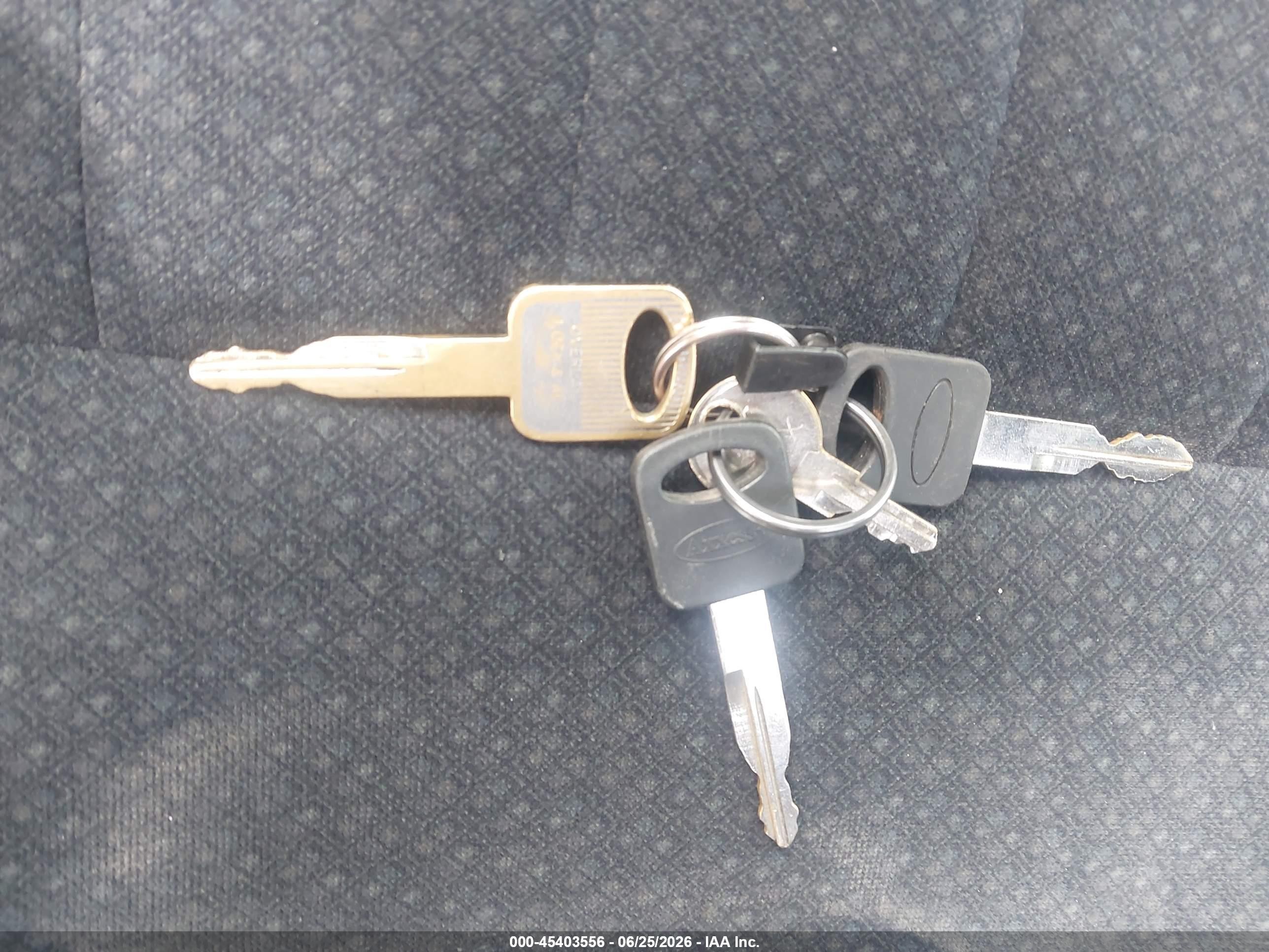 1996 Ford F150   Красный vin: 1FTEF14NXTLA56840