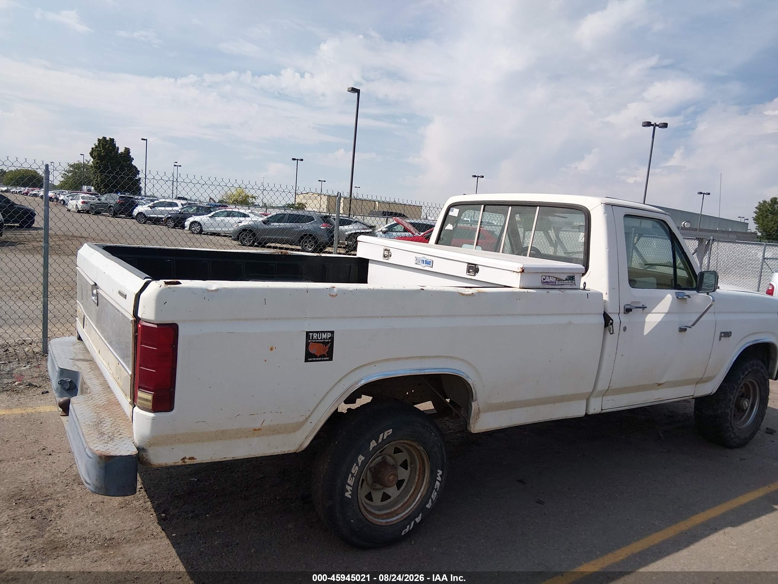 1984 Ford F150   White vin: 1FTEF14Y0EPA94664