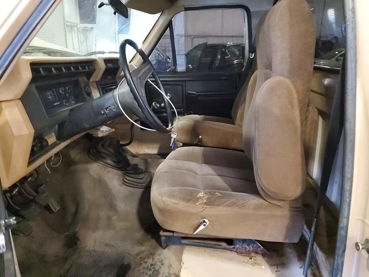 1985 Ford F150 Tan vin: 1FTEF14Y0FPA48530