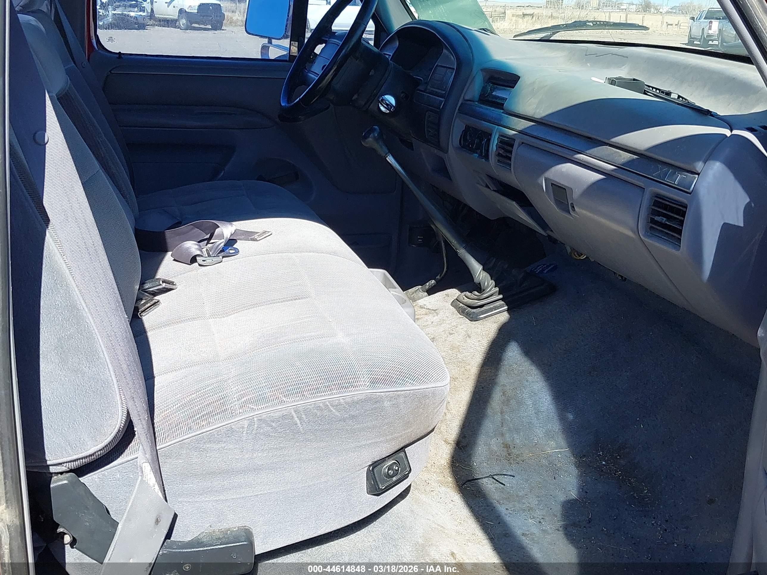 1995 Ford F150   Red vin: 1FTEF14Y0SLA33186