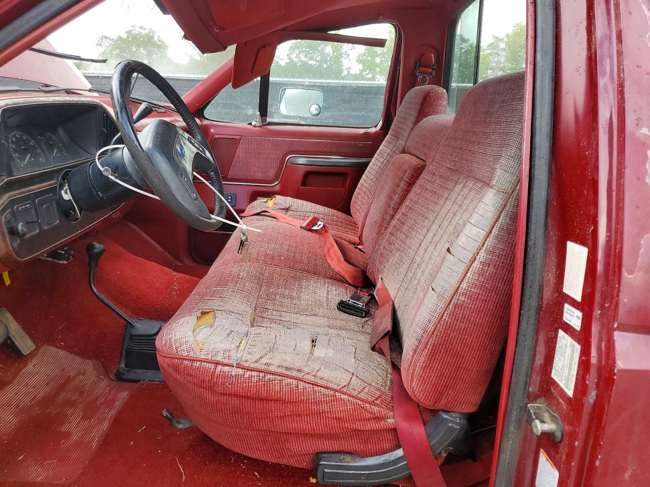 1991 Ford F150 Burgundy vin: 1FTEF14Y2MNA51034