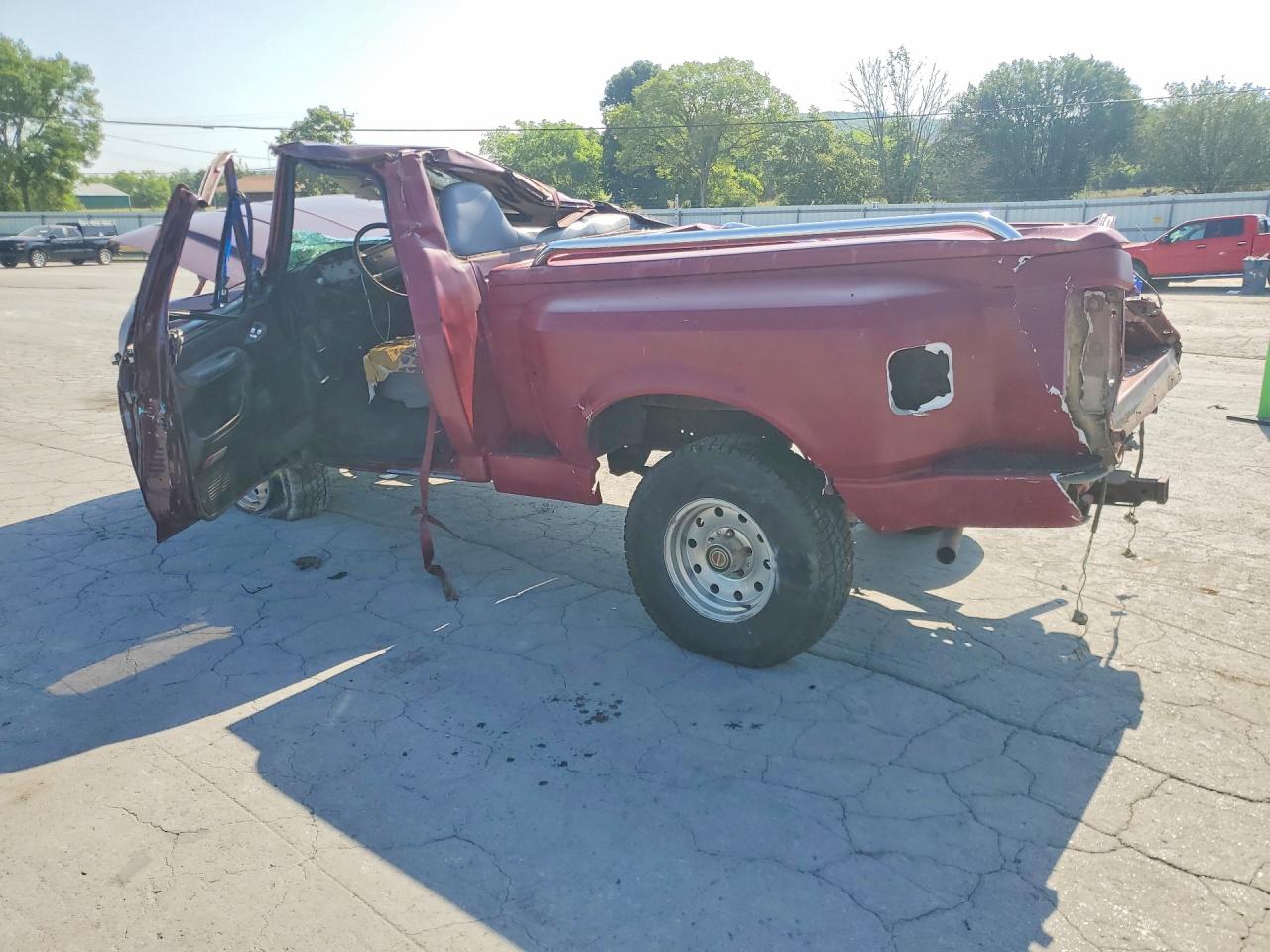 1996 Ford F150 Maroon vin: 1FTEF14Y2TLA38407