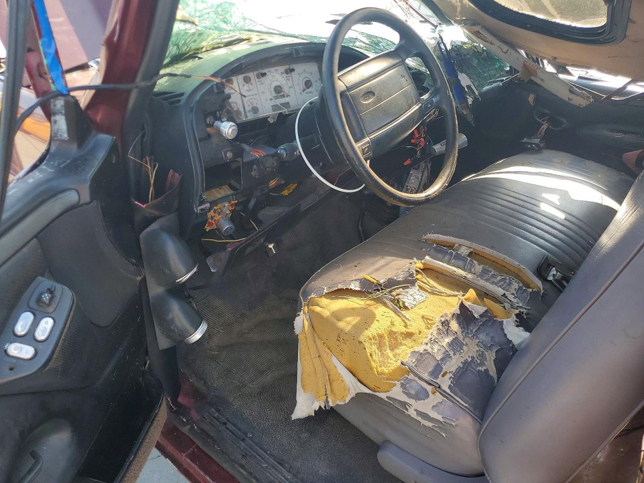 1996 Ford F150 Maroon vin: 1FTEF14Y2TLA38407