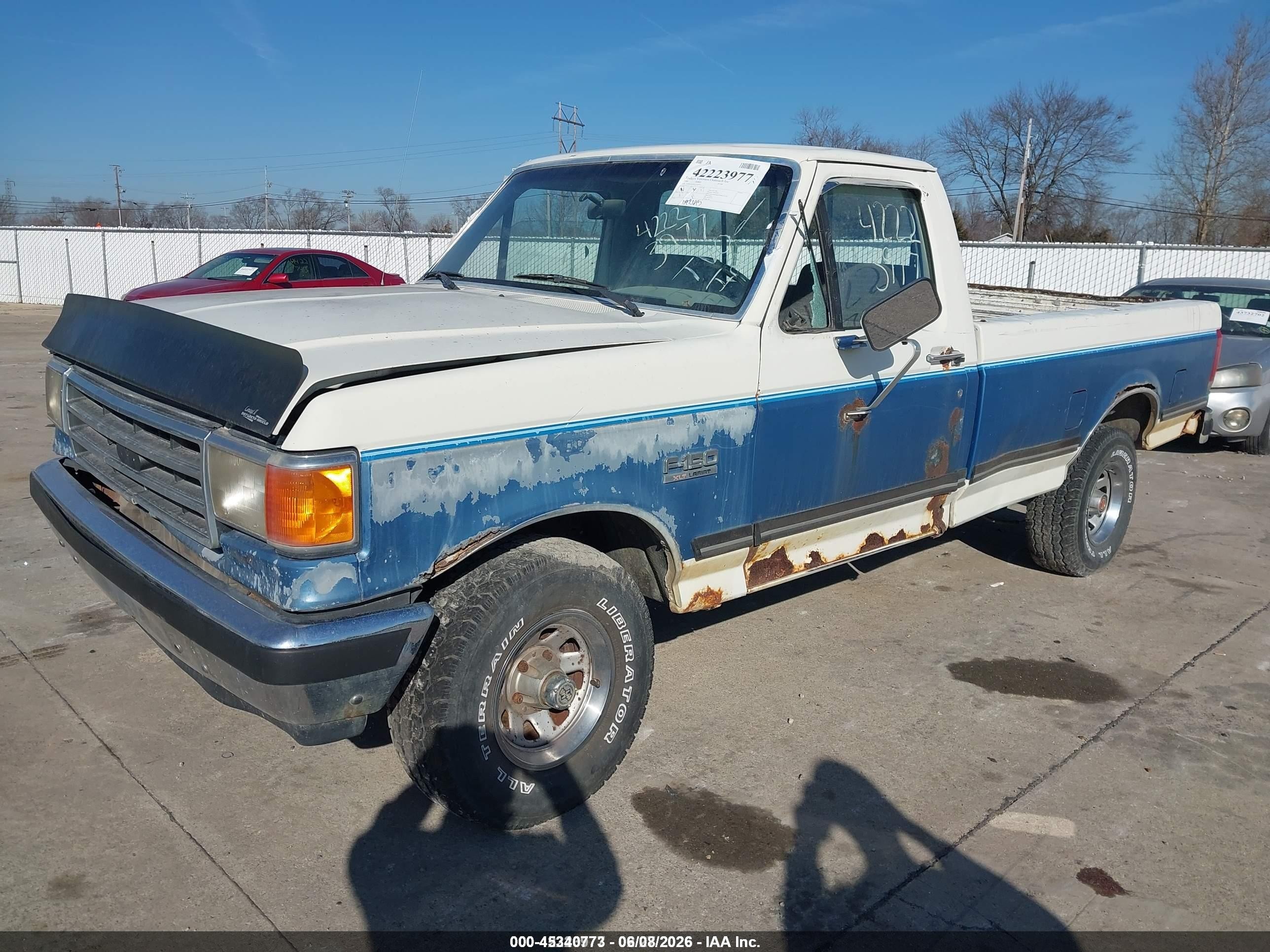 1990 Ford F150   White vin: 1FTEF14Y5LLA12691
