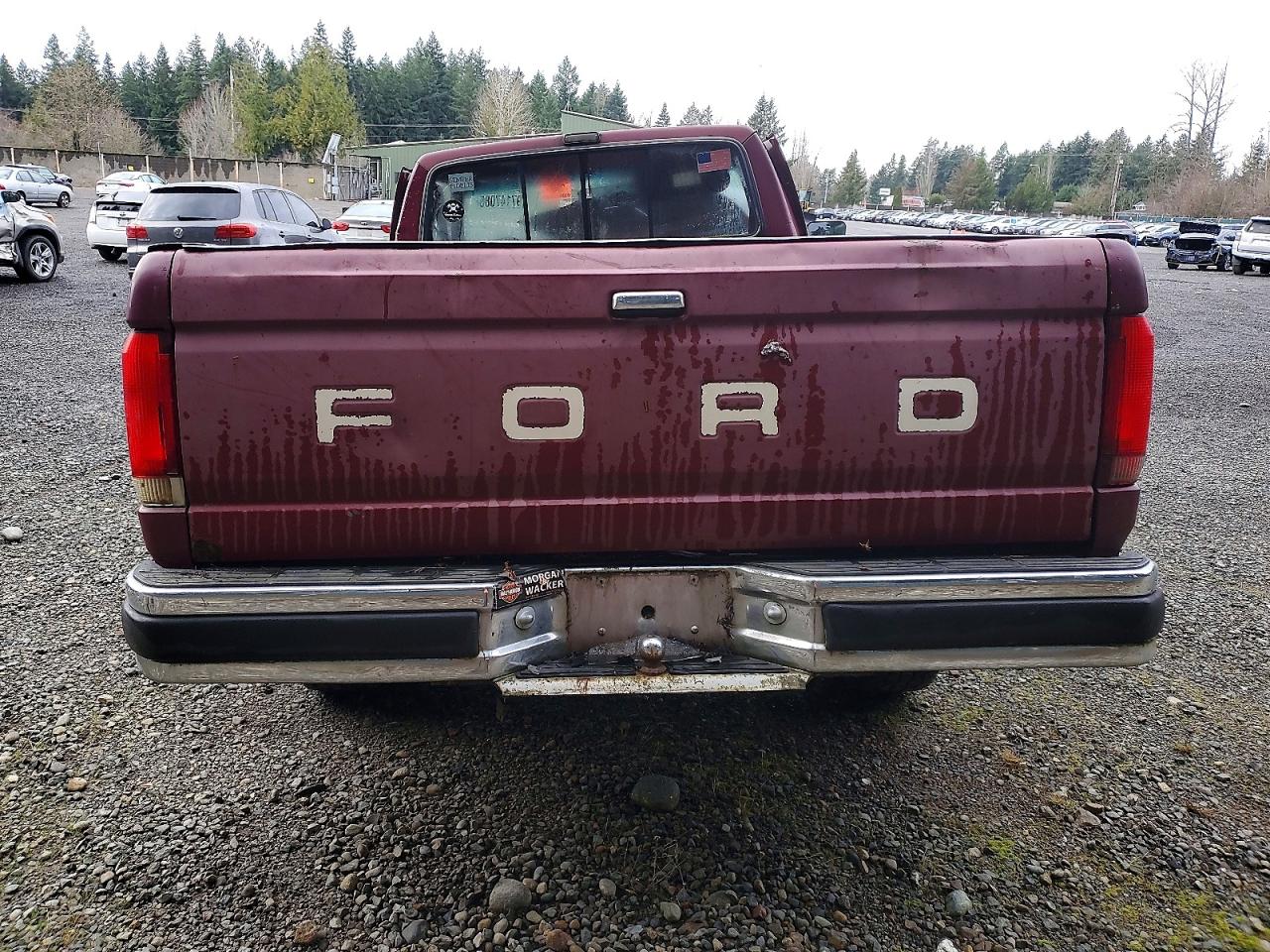 1989 Ford F150 Burgundy vin: 1FTEF14Y9KPA14015