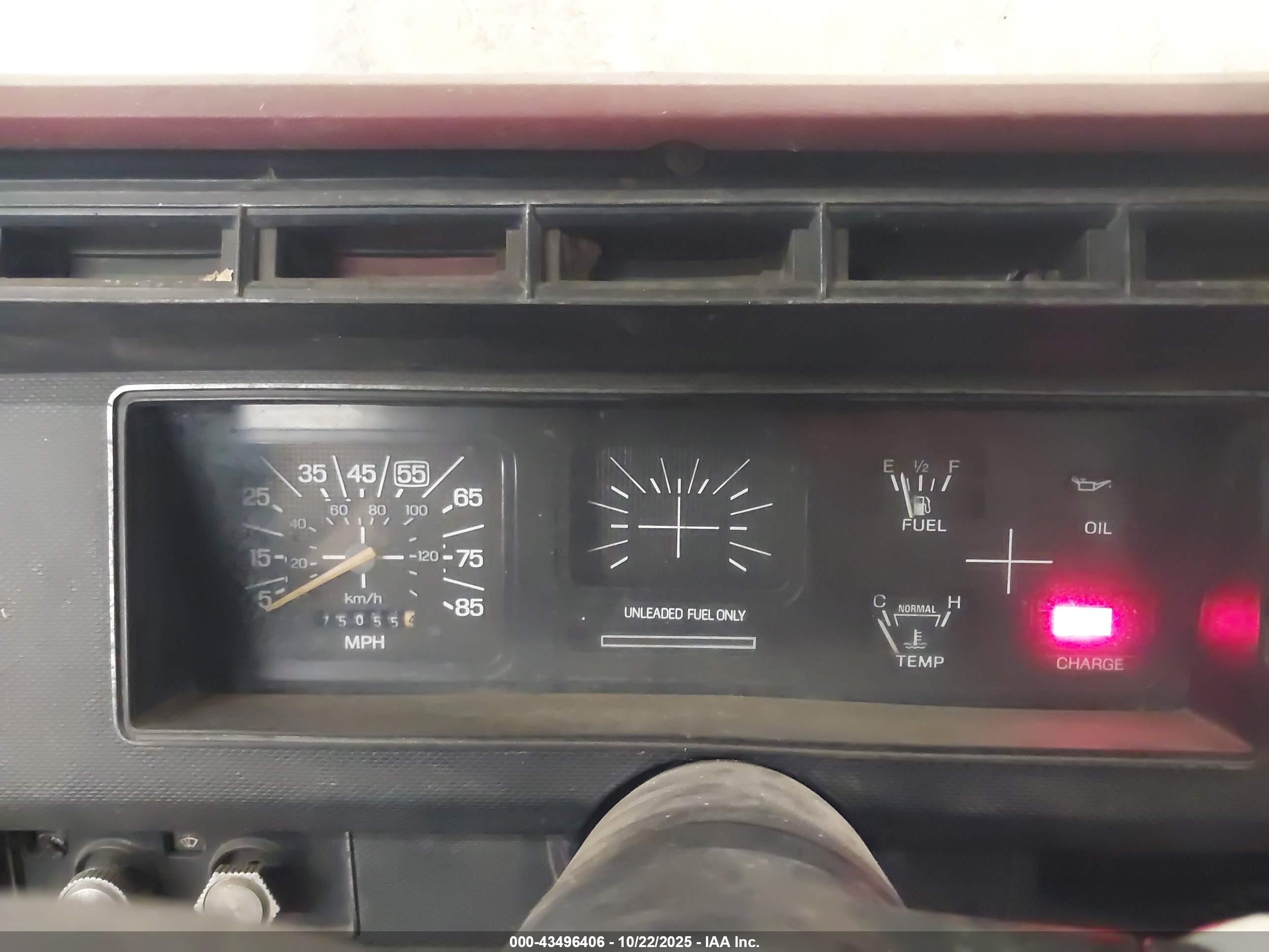 1983 Ford F150   Серый vin: 1FTEF14YXDPA24510