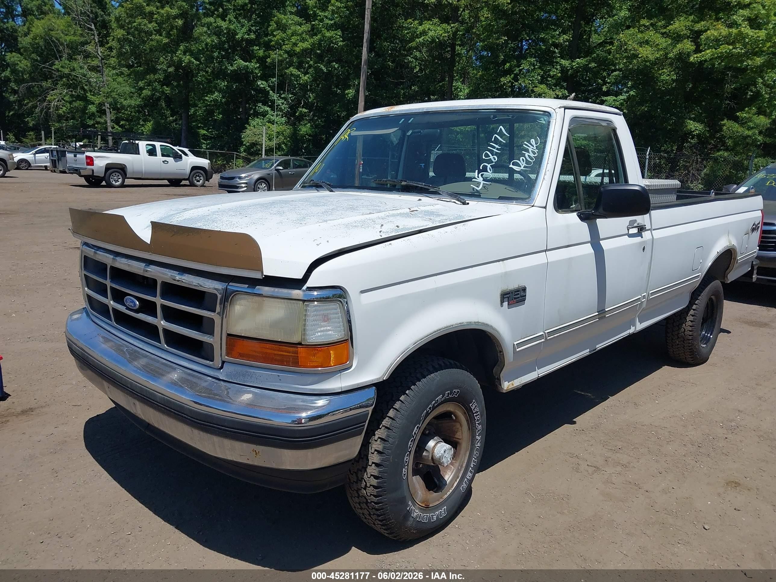 1993 Ford F150   White vin: 1FTEF14YXPNA74324