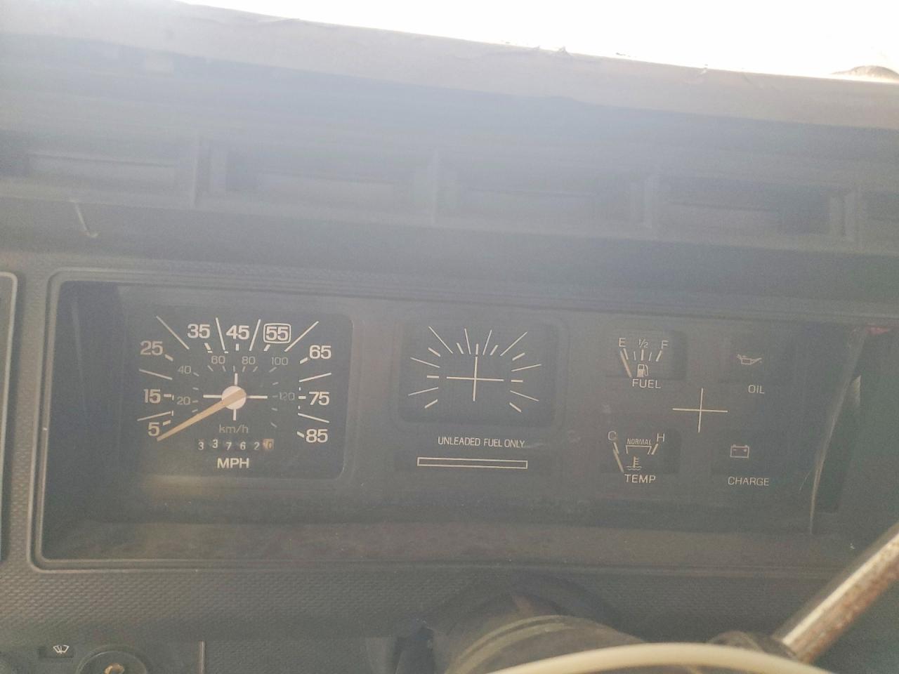 1982 Ford F150 White vin: 1FTEF15E2CNA38383