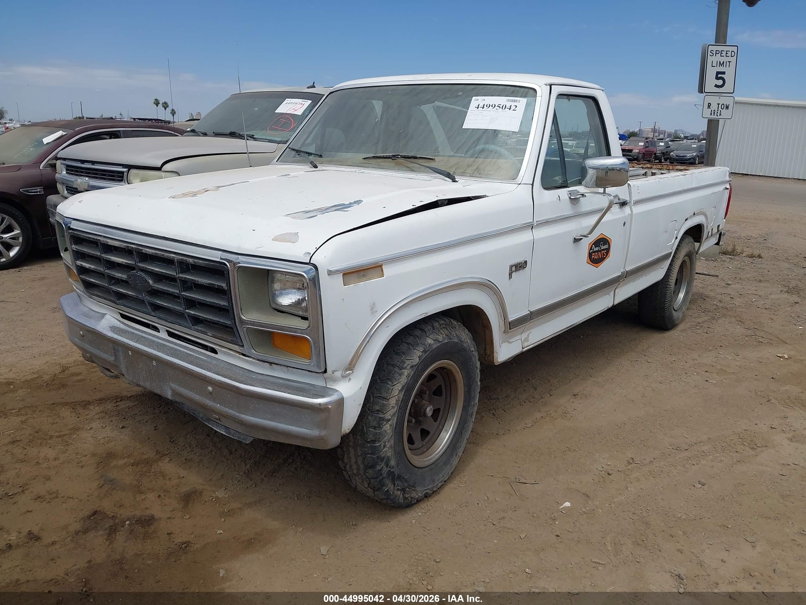 1982 Ford F150   Белый vin: 1FTEF15E8CRA19295
