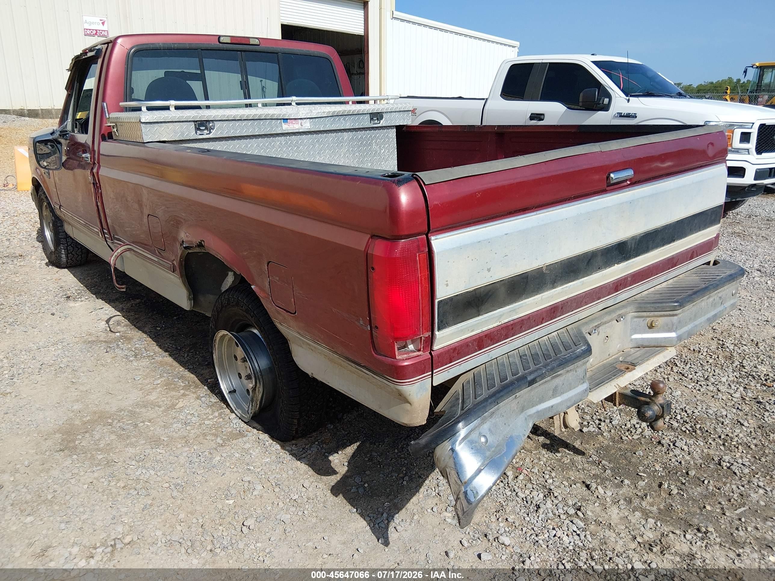 1996 Ford F150   Beige vin: 1FTEF15H7TLB25542