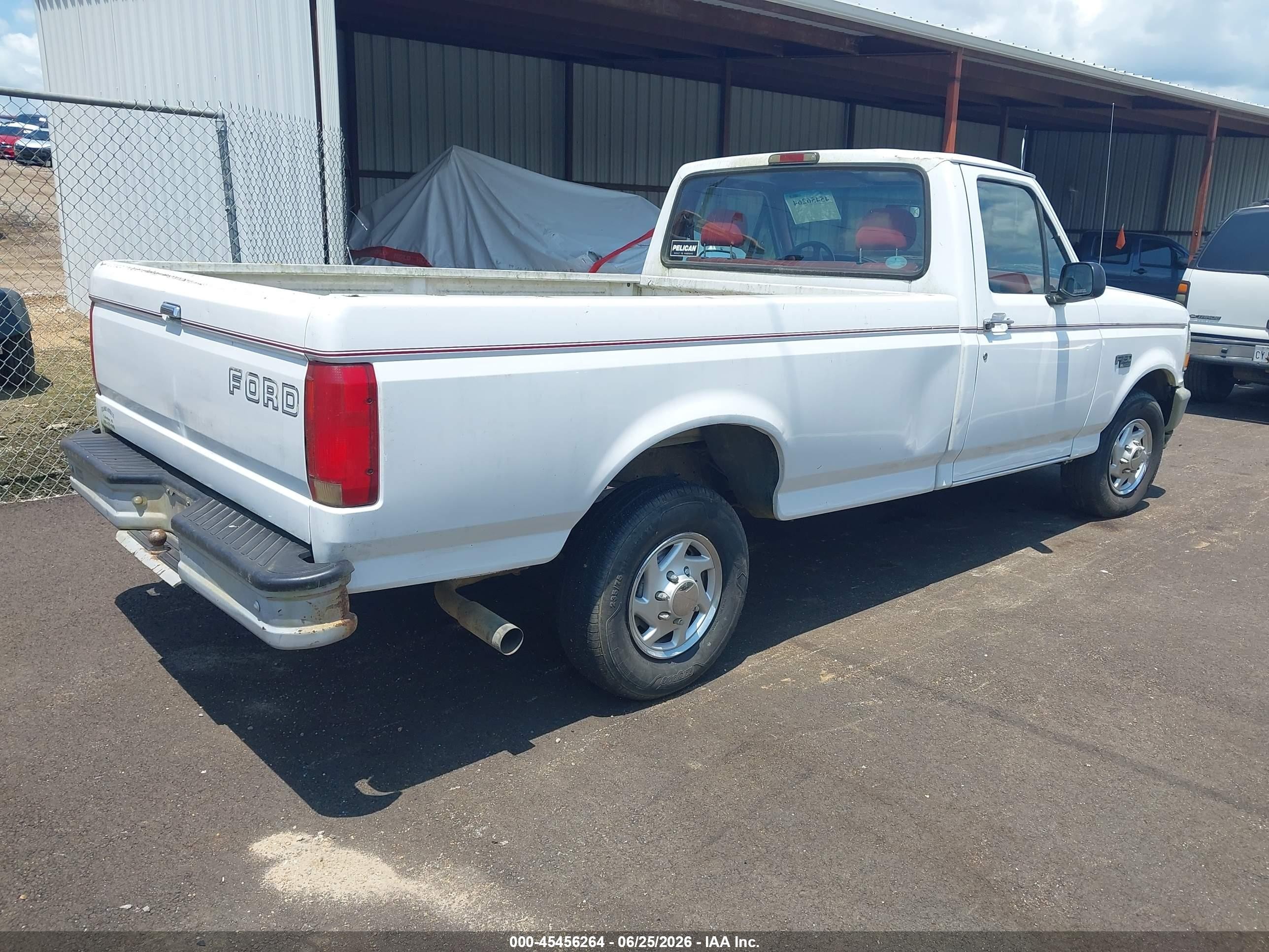 1995 Ford F150   White vin: 1FTEF15H9SNB17574