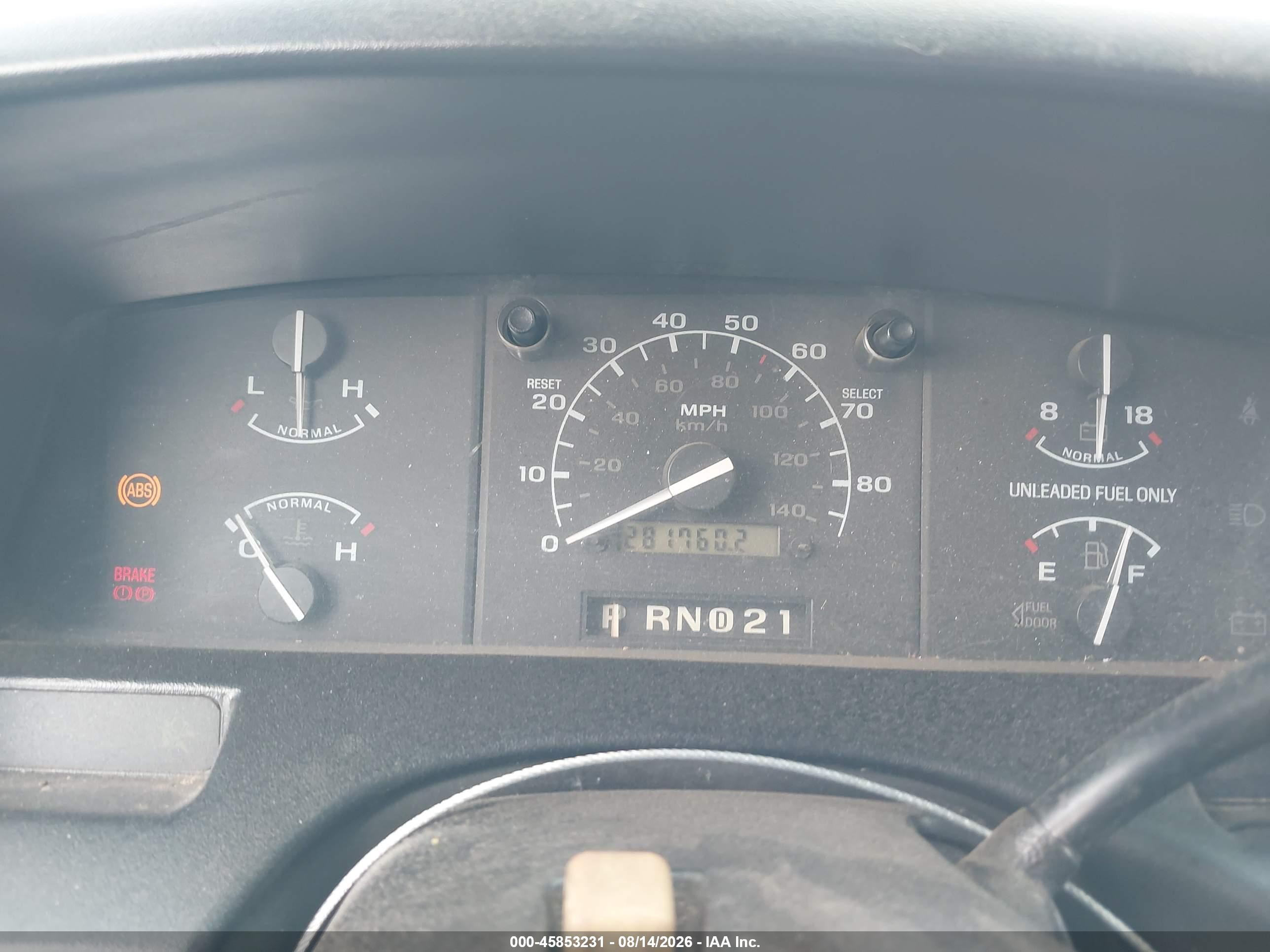 1995 Ford F150   White vin: 1FTEF15N0SLA82117
