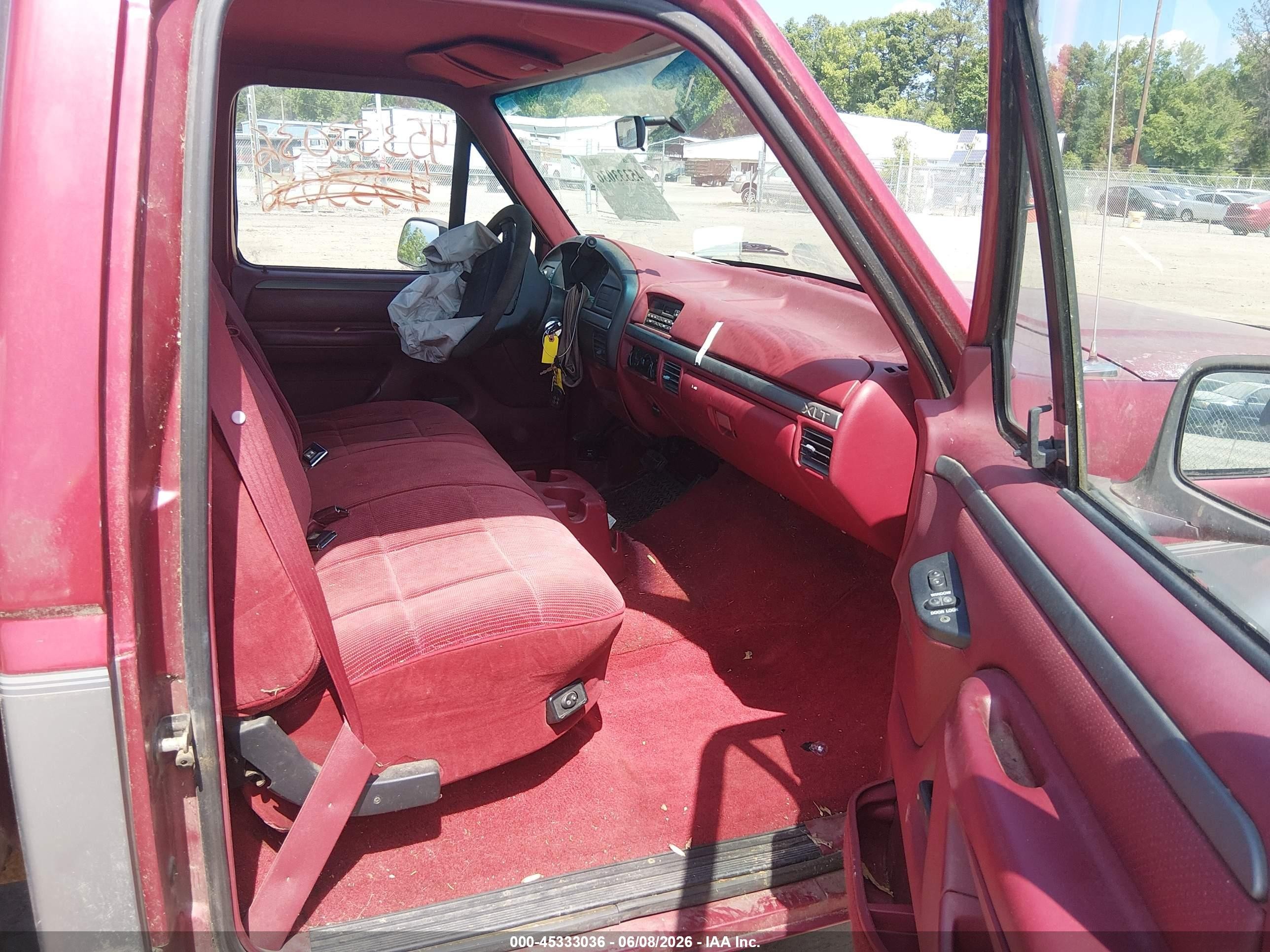 1995 Ford F150 Red vin: 1FTEF15N1SNA02876