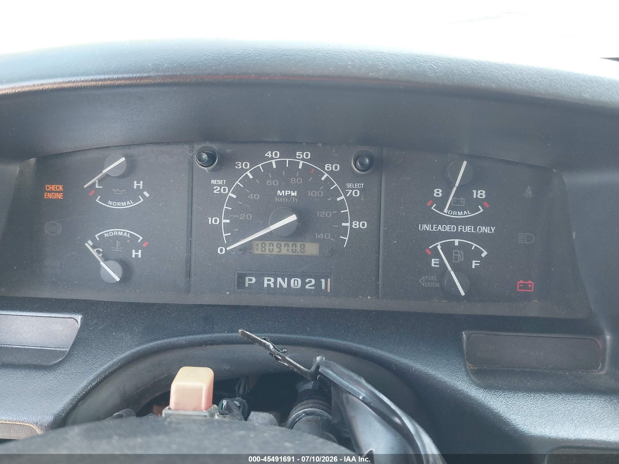 1995 Ford F150   White vin: 1FTEF15N4SNA28887