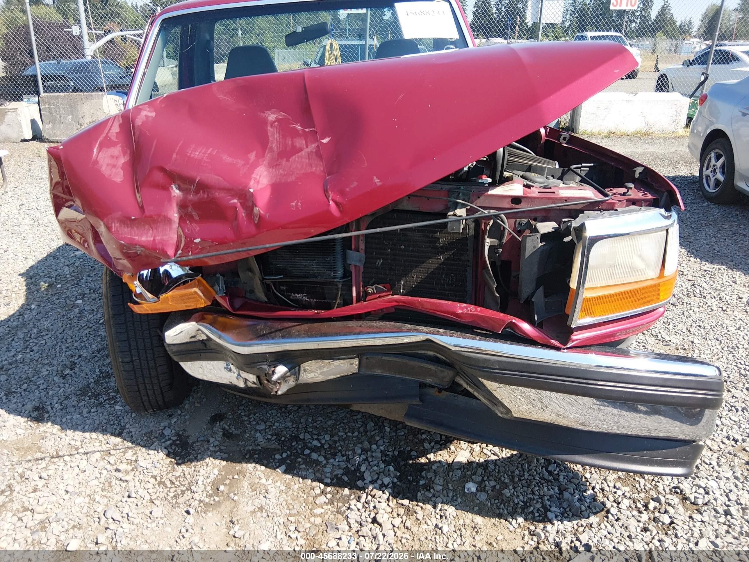 1995 Ford F150 Red vin: 1FTEF15N4SNB13566