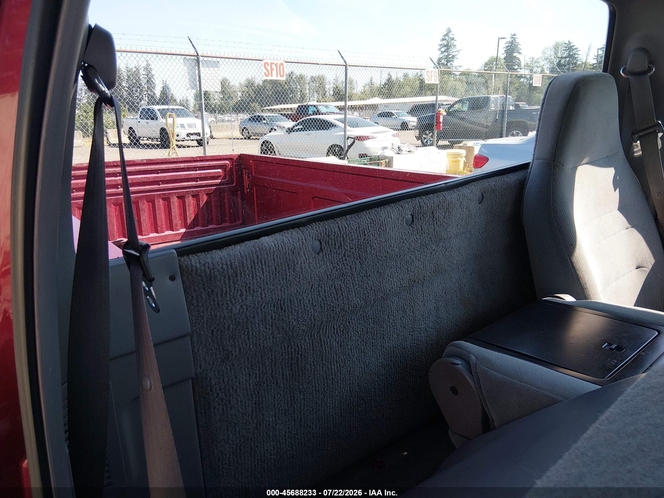 1995 Ford F150 Red vin: 1FTEF15N4SNB13566