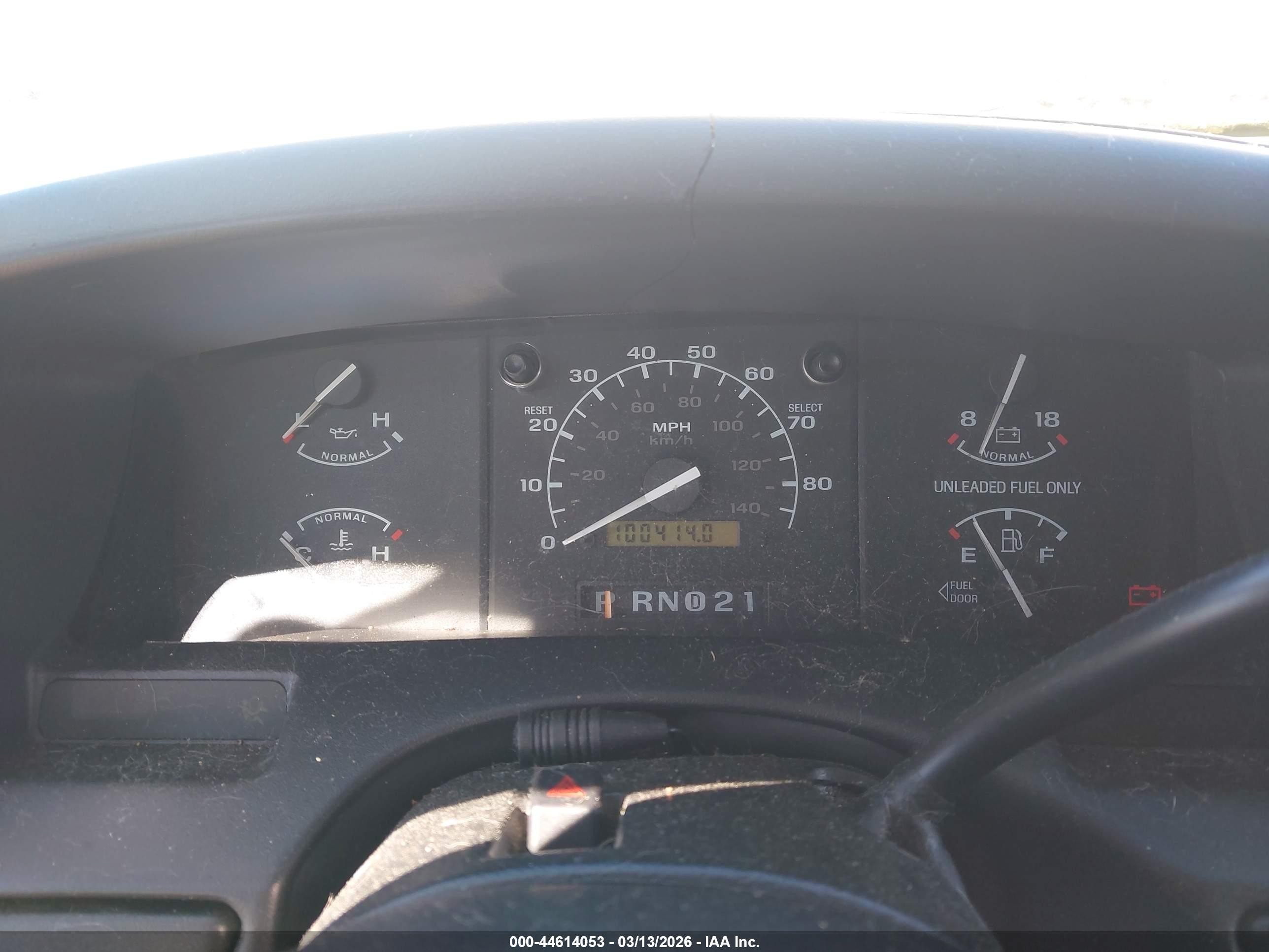 1996 Ford F150   White vin: 1FTEF15N5TLC19635