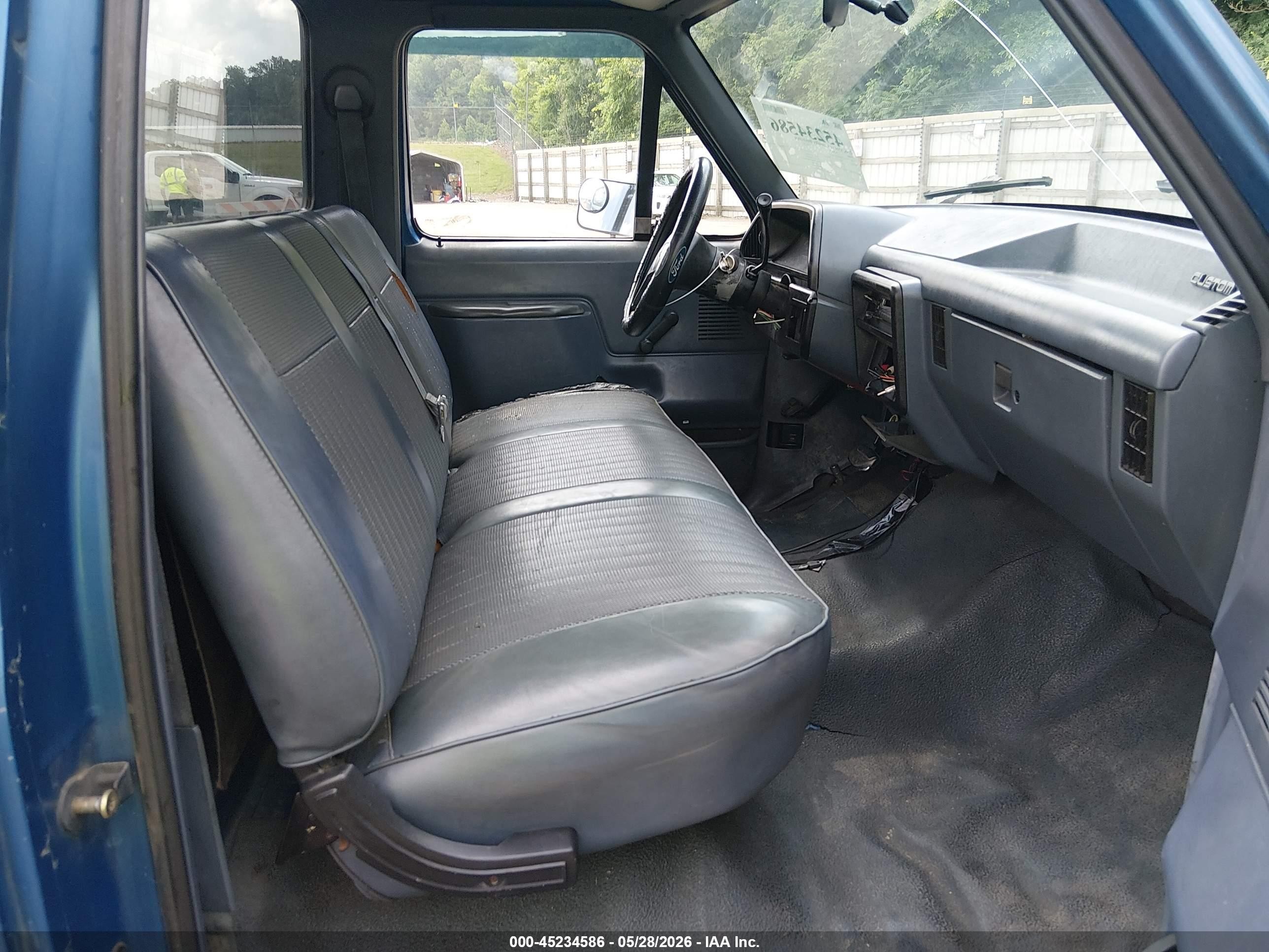 1990 Ford F150 Blue vin: 1FTEF15N6LNA56112