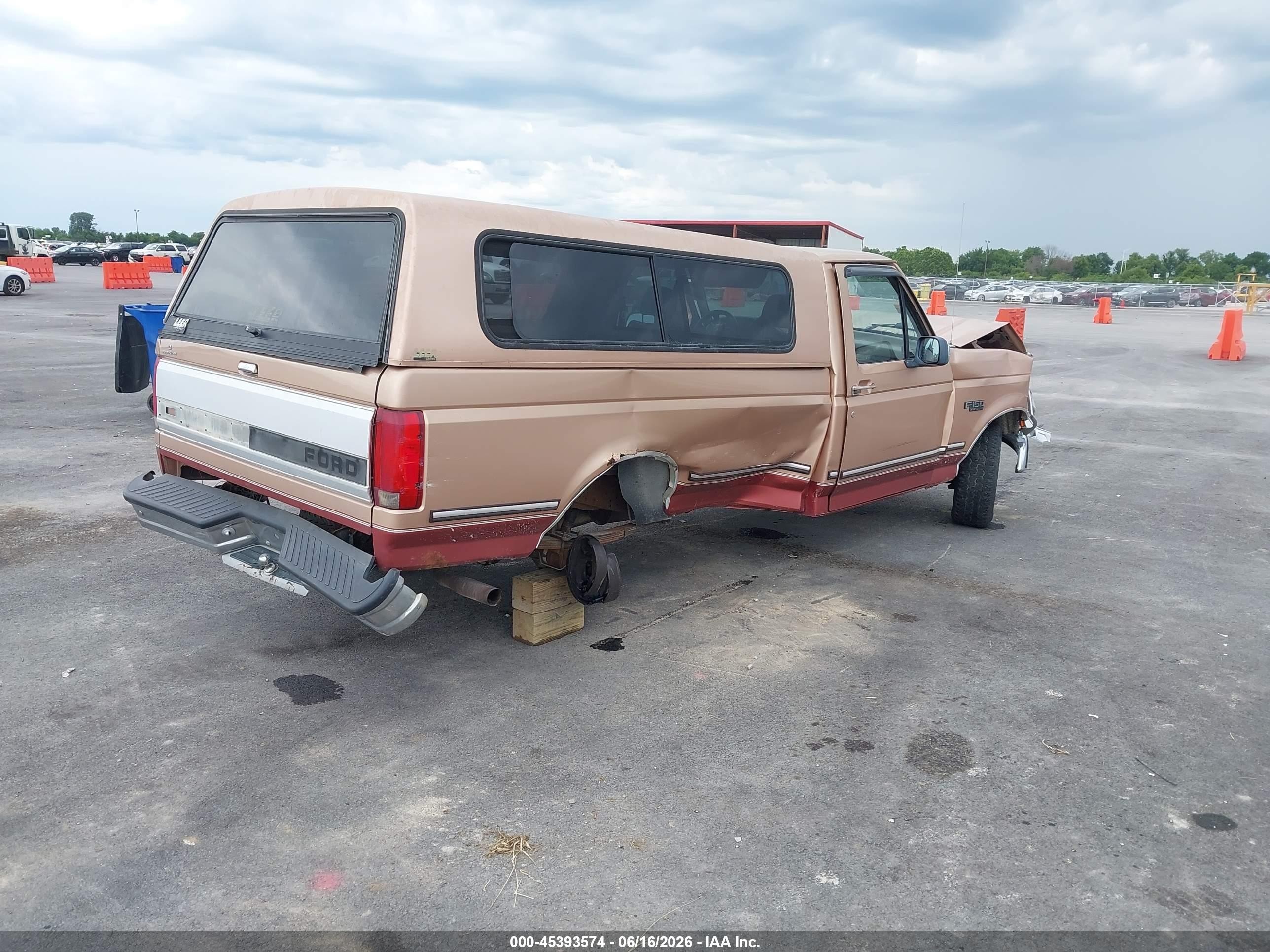 1994 Ford F150   Gold vin: 1FTEF15N8RNA23721