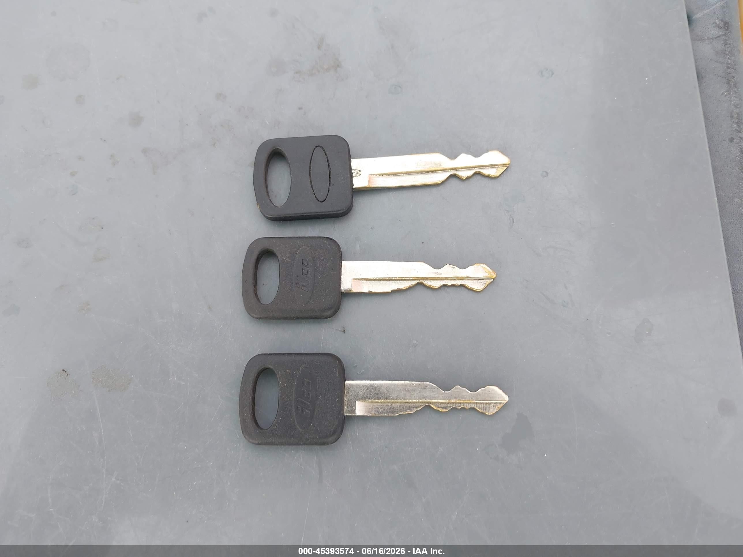1994 Ford F150   Gold vin: 1FTEF15N8RNA23721