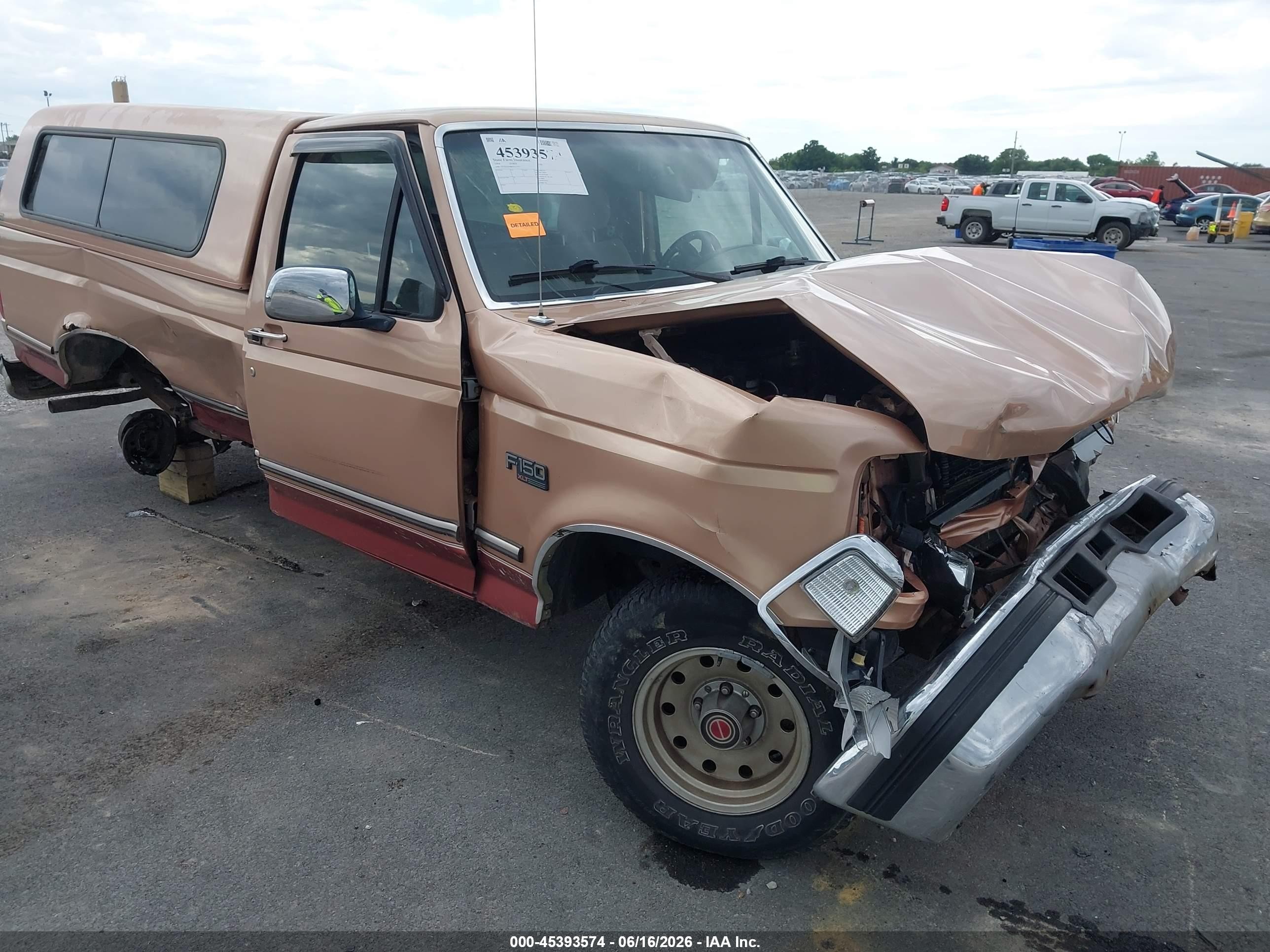 1994 Ford F150   Gold vin: 1FTEF15N8RNA23721