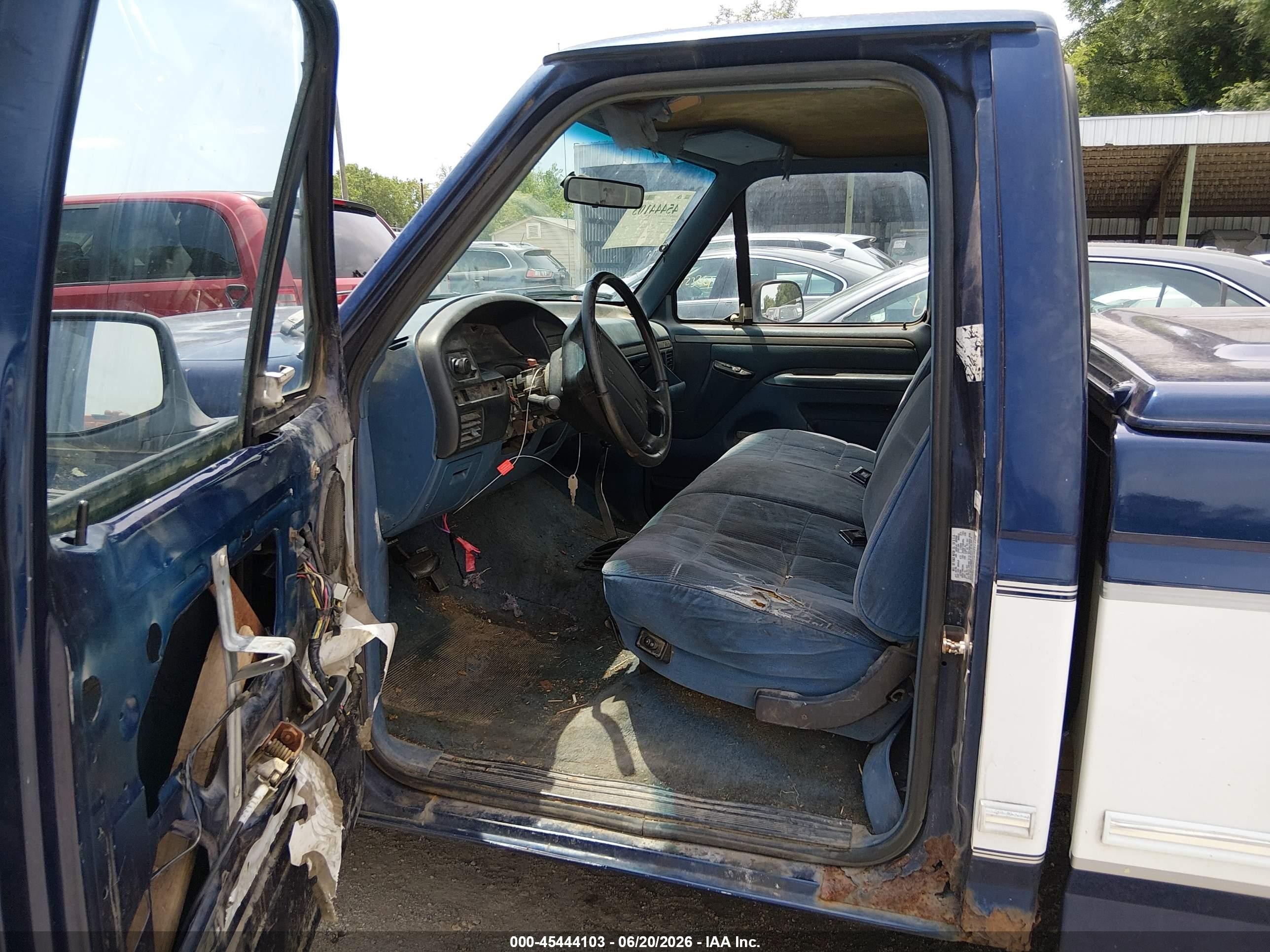 1994 Ford F150   Navy vin: 1FTEF15N8RNB18182