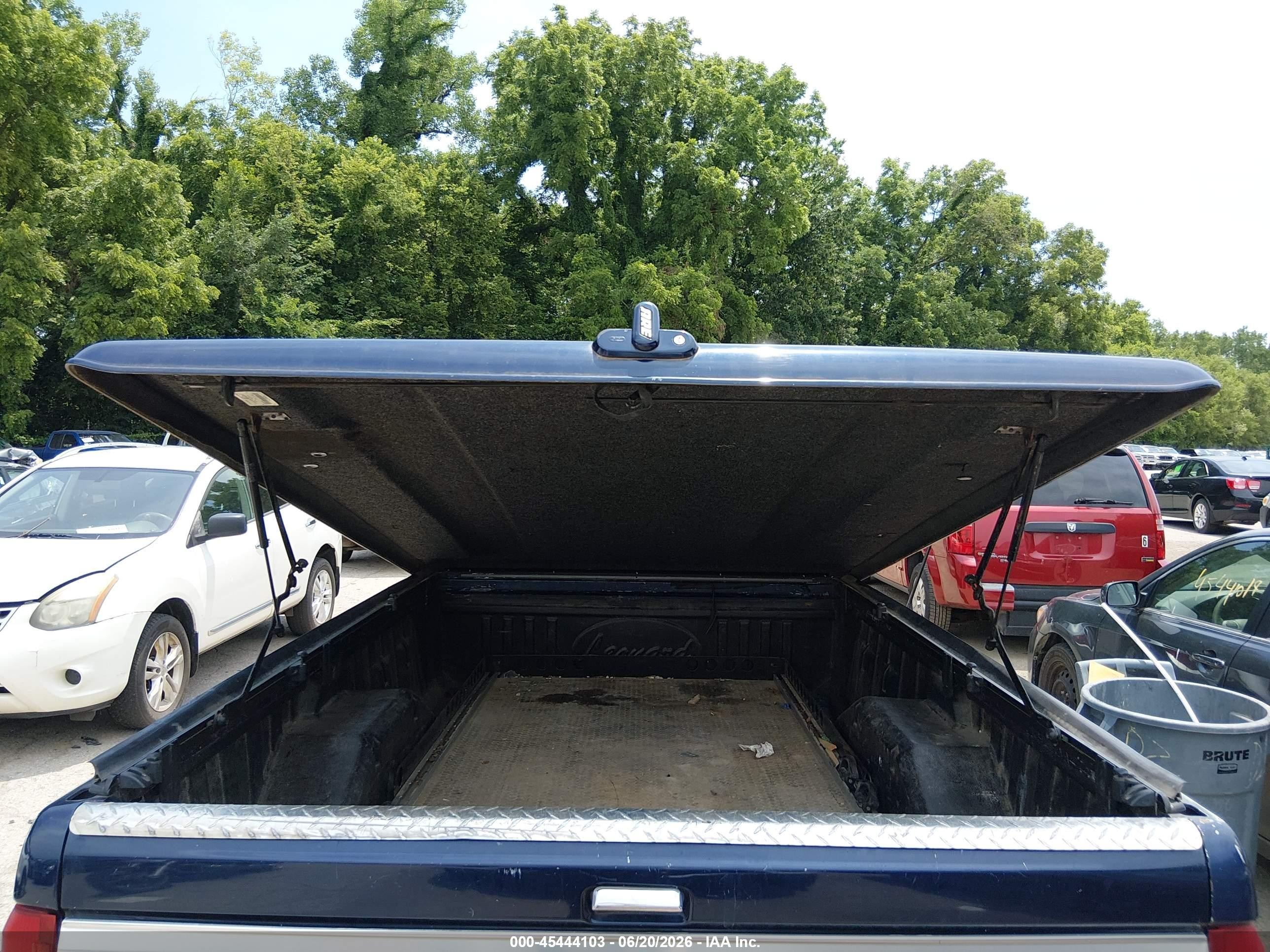 1994 Ford F150   Navy vin: 1FTEF15N8RNB18182
