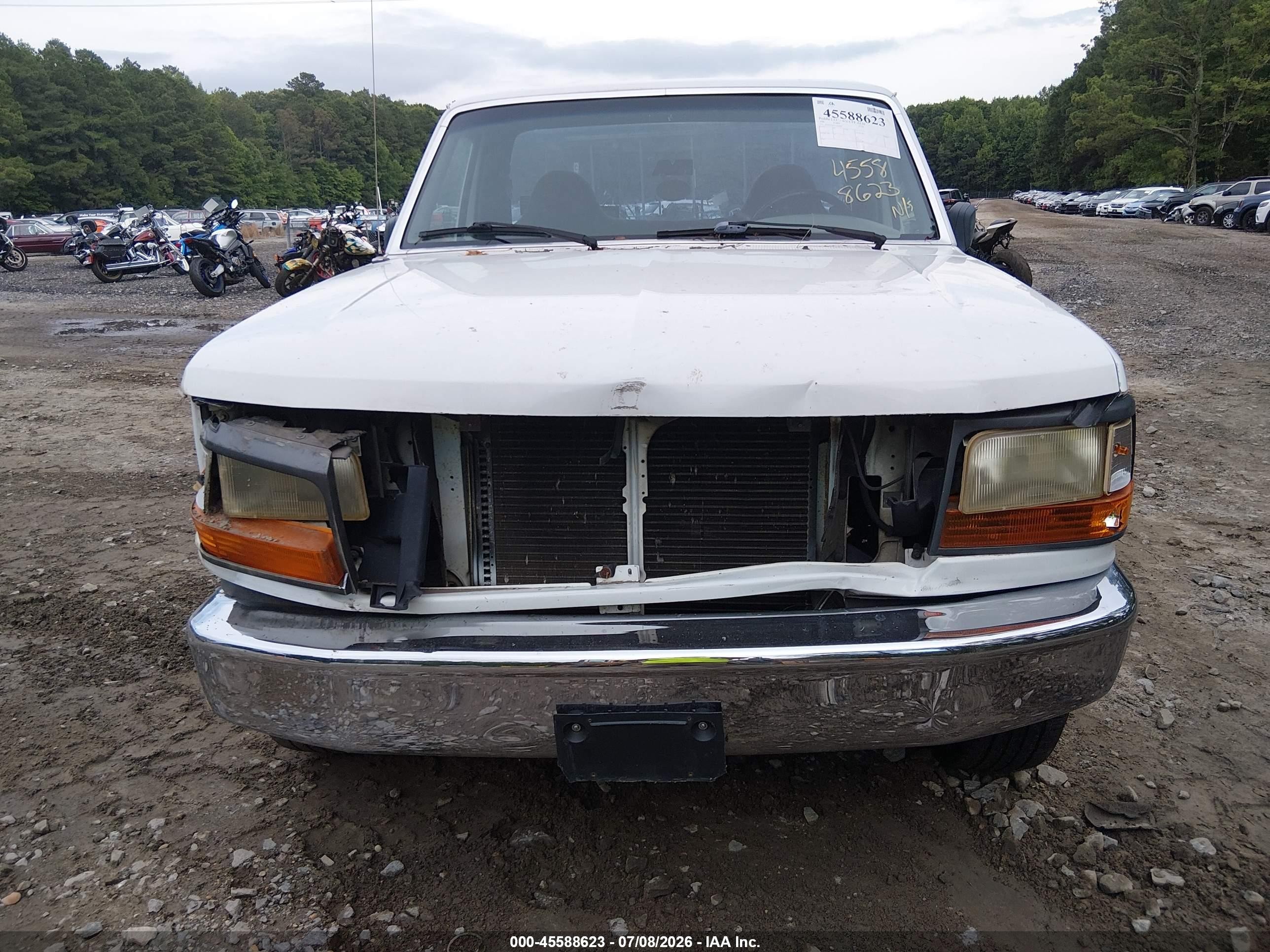 1996 Ford F150   White vin: 1FTEF15N9TLB44468