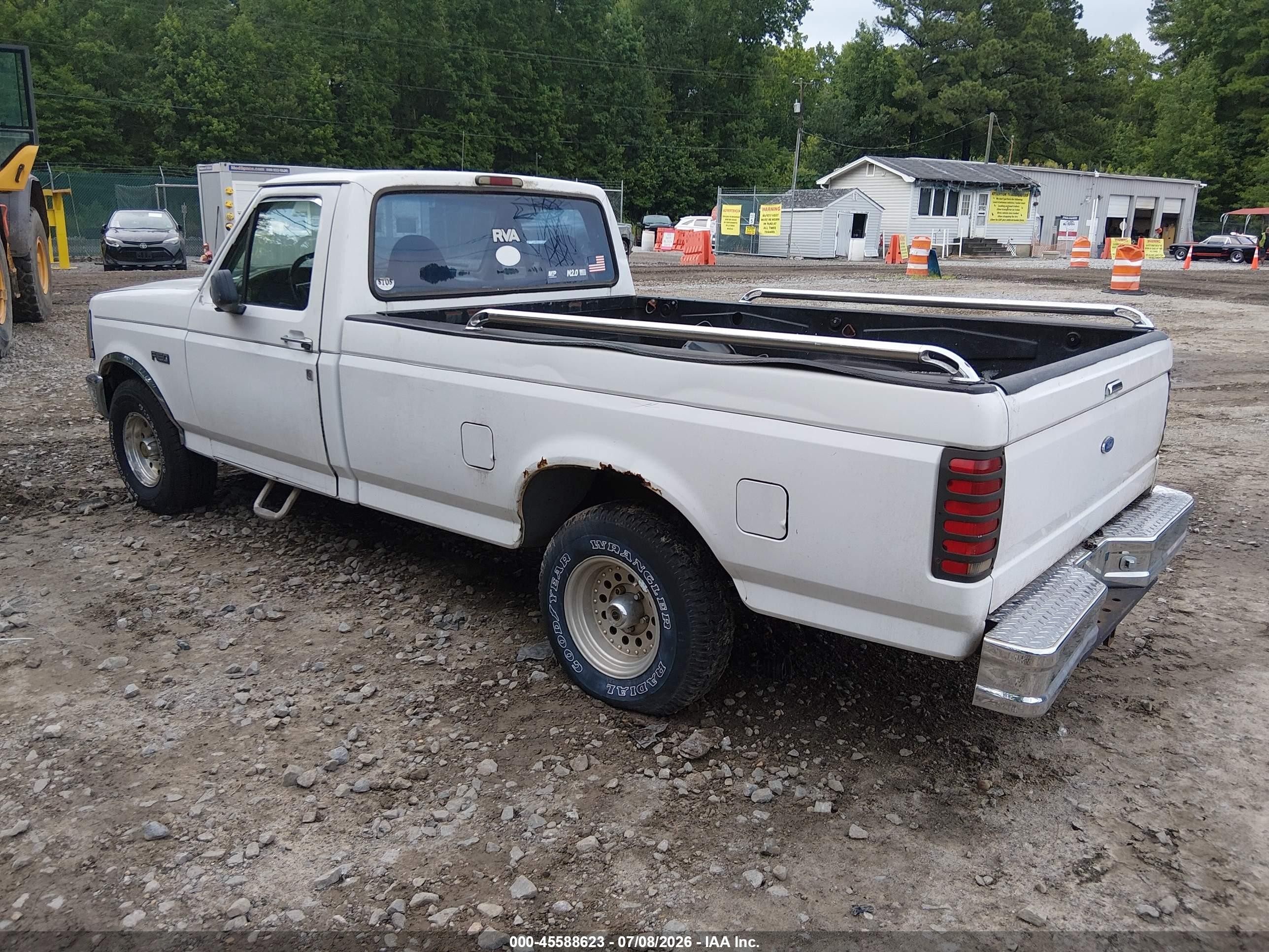 1996 Ford F150   White vin: 1FTEF15N9TLB44468