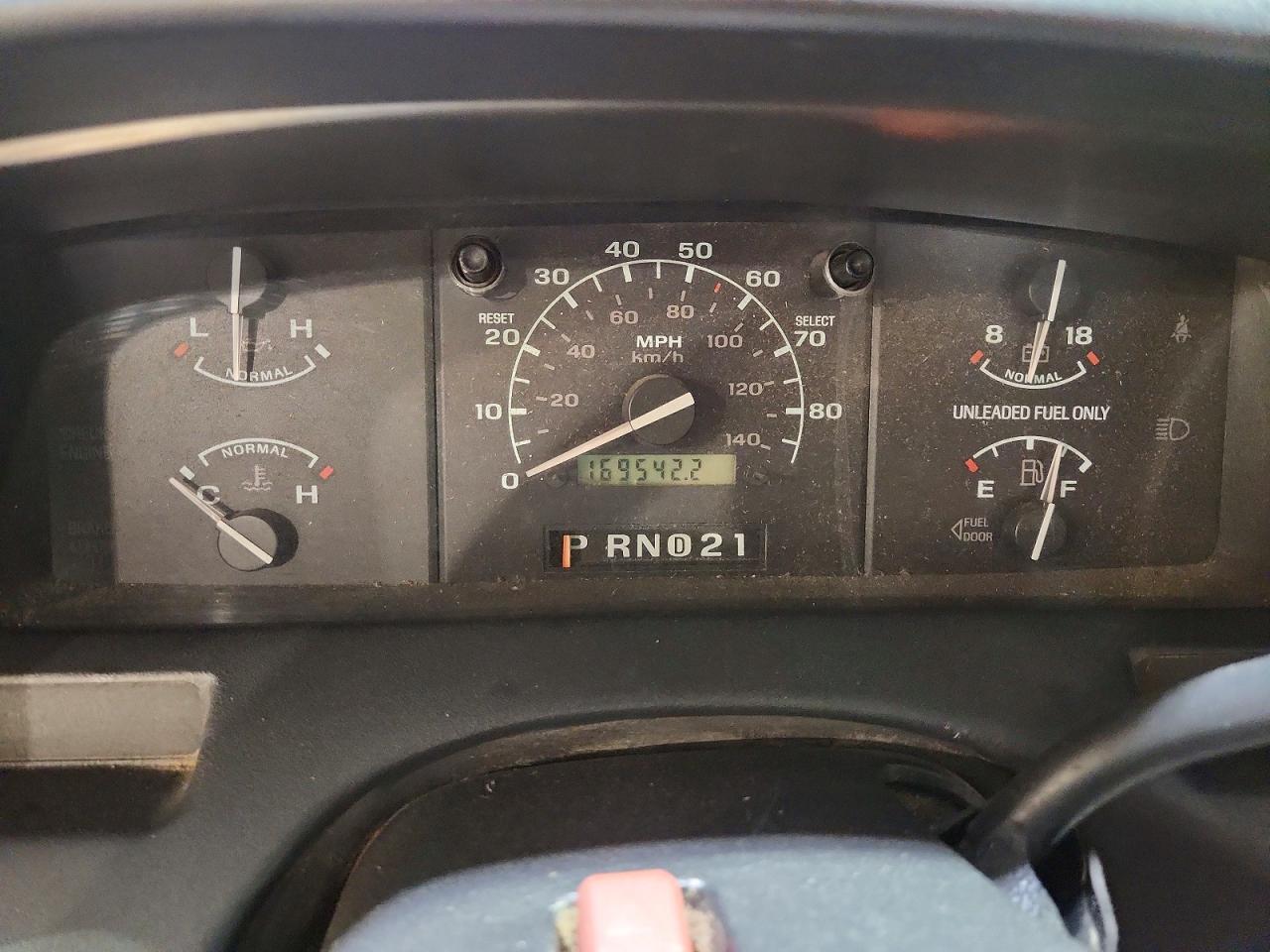 1993 Ford F150 Red vin: 1FTEF15NXPLA62030